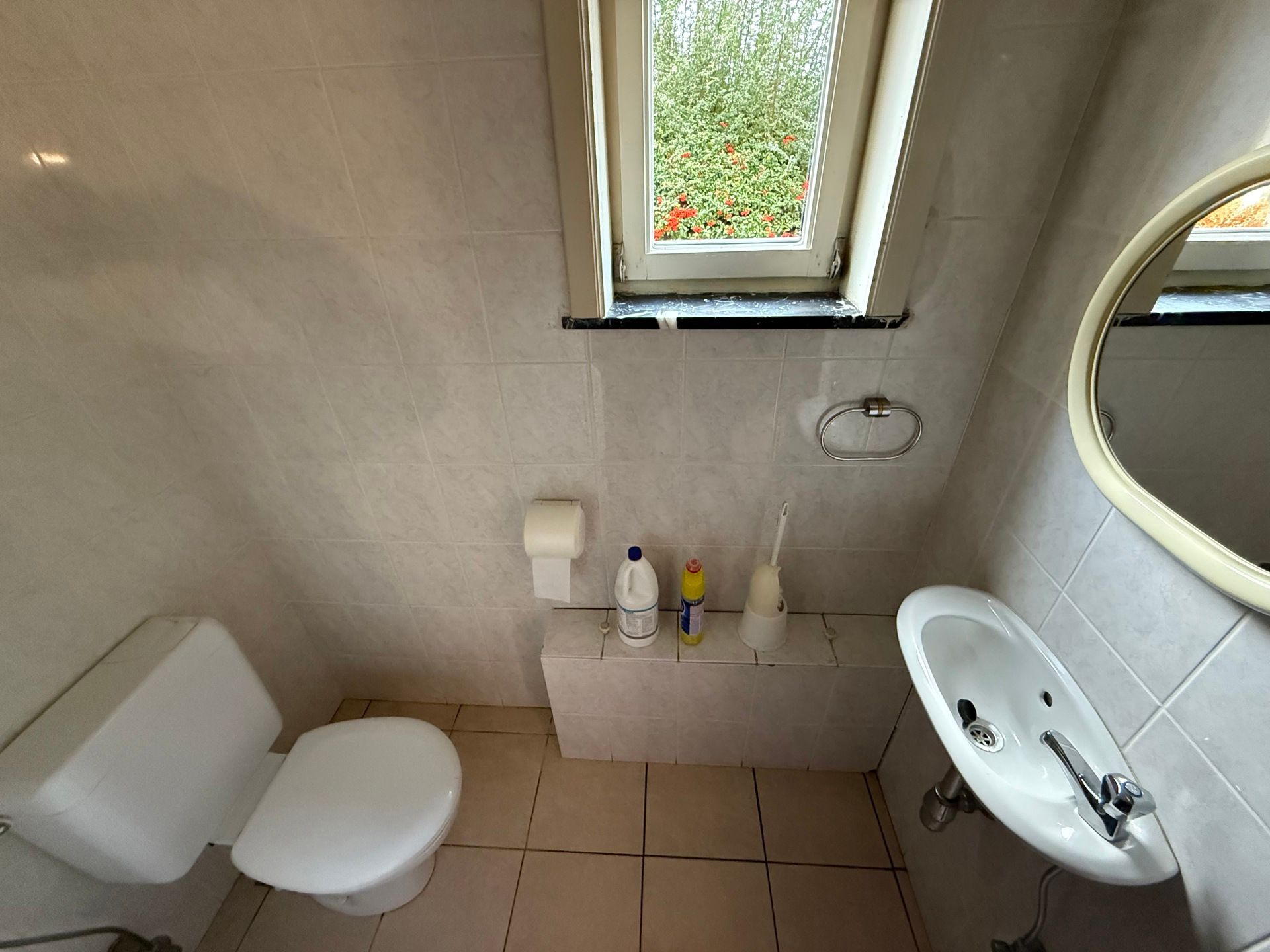 WANZELE - Ruime HoB met tuin & garage. foto 14