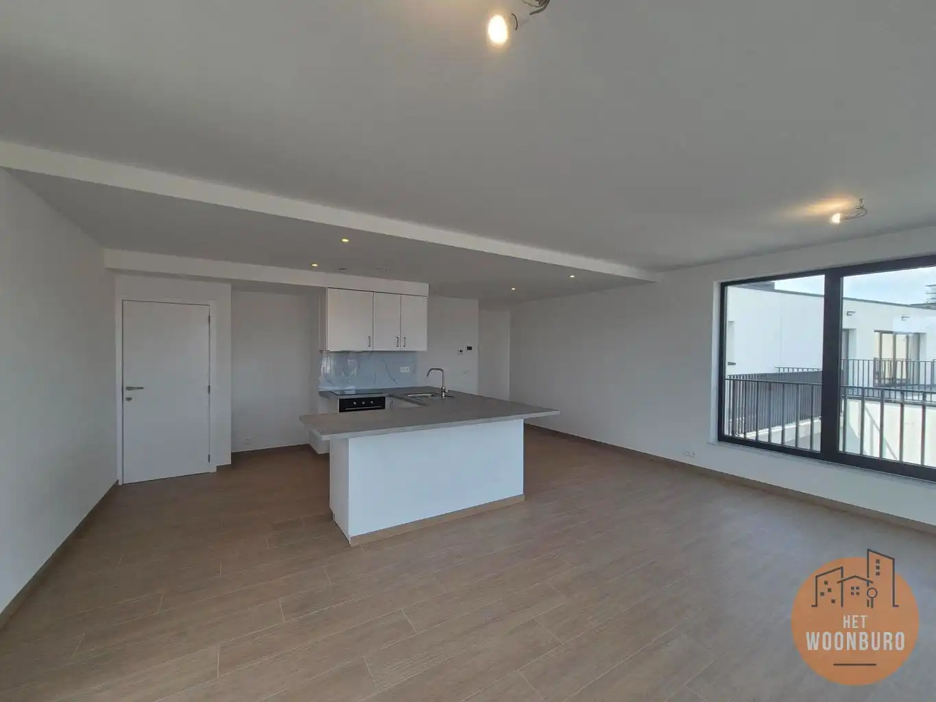 Nieuwbouw penthouse met 3 slpks, terras en kelder foto 4