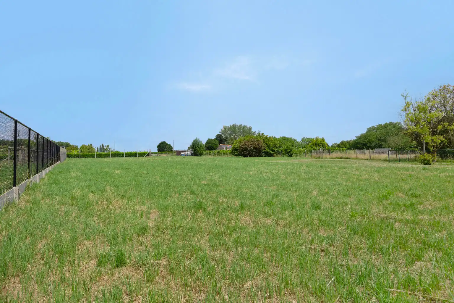 immo DAVID stelt voor: bouwgrond met achterliggende tuin foto 6