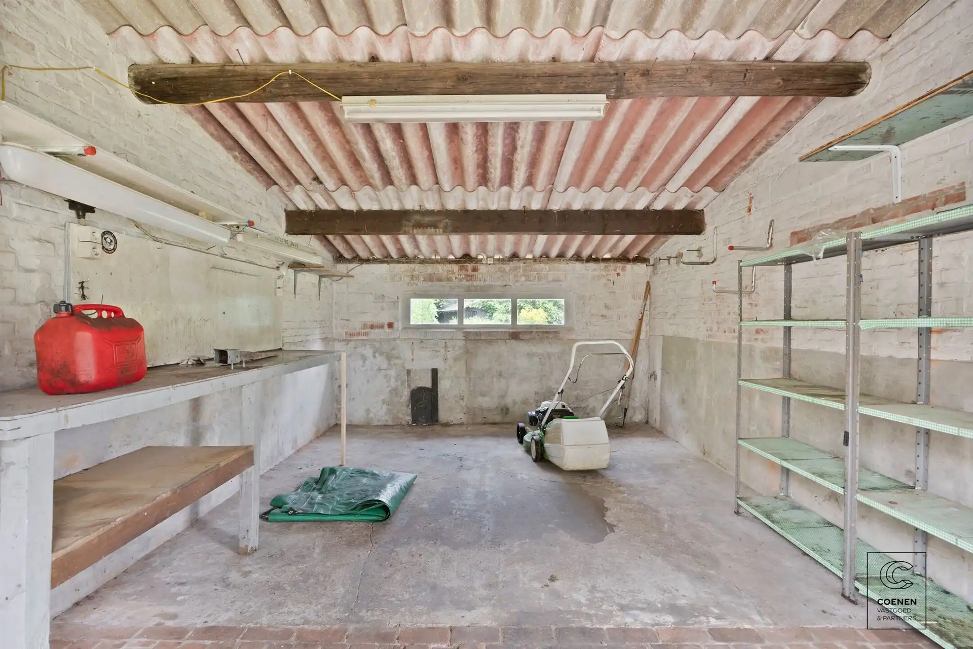Grondig te renoveren woning op een schitterende locatie! foto 19