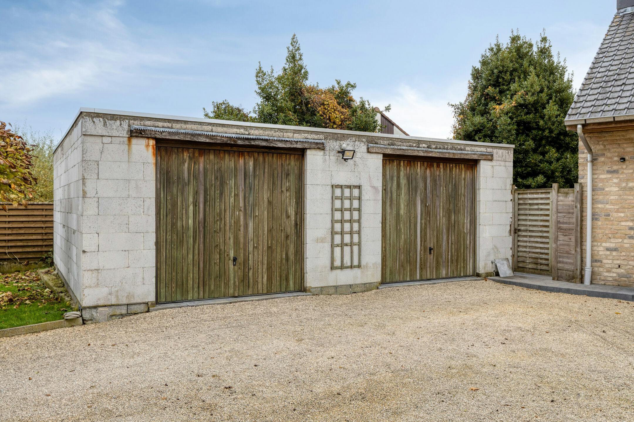 Gerenoveerd huis met 4 kamers te koop in Waregem foto 24