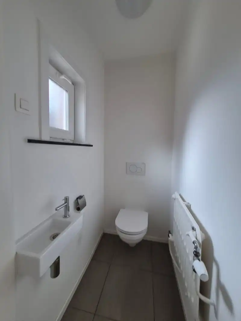 Leuk opgefrist appartement te Hasselt foto 15