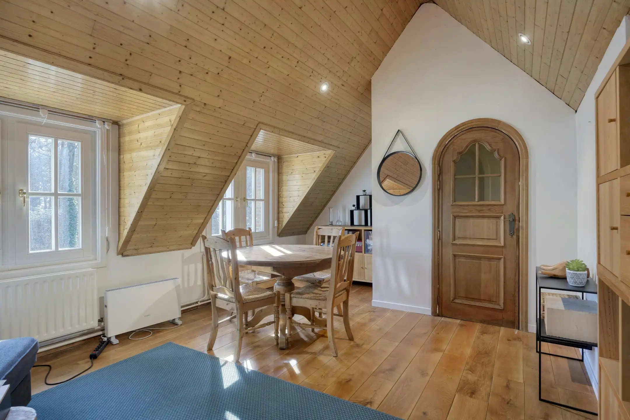 Recent gerenoveerde villa op 33 are te koop in Herentals foto 23