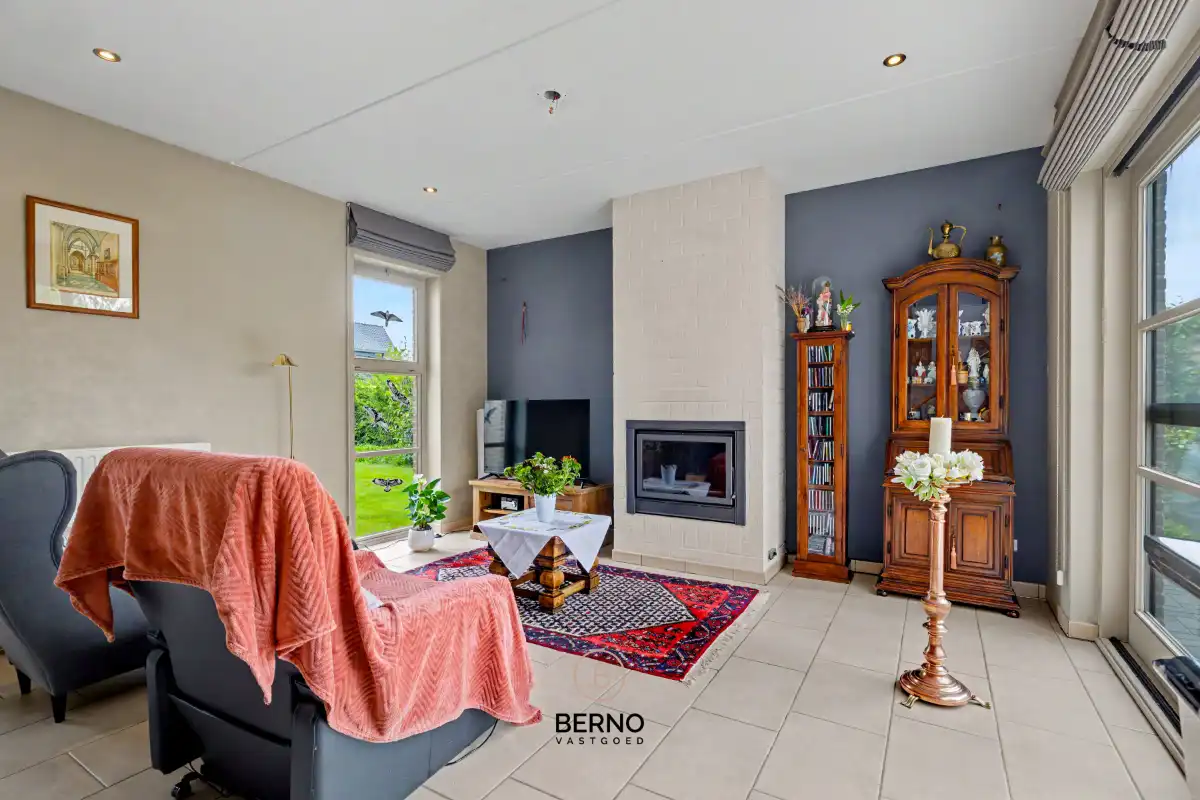 Rustig gelegen open bebouwing met ruime tuin foto 5