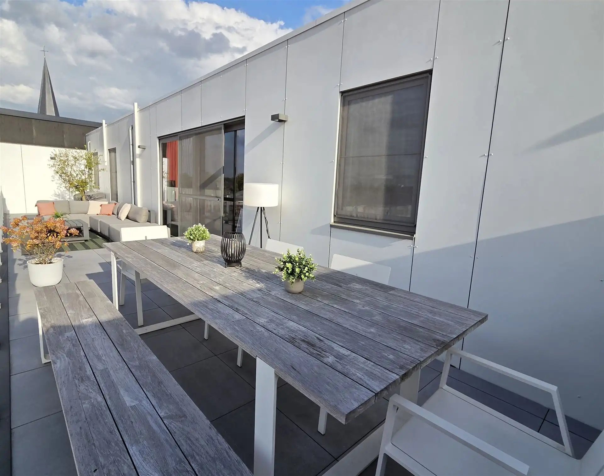 Energiezuinig appartement met 2 slks, zeer groot terras, carport en kelderberging foto 13