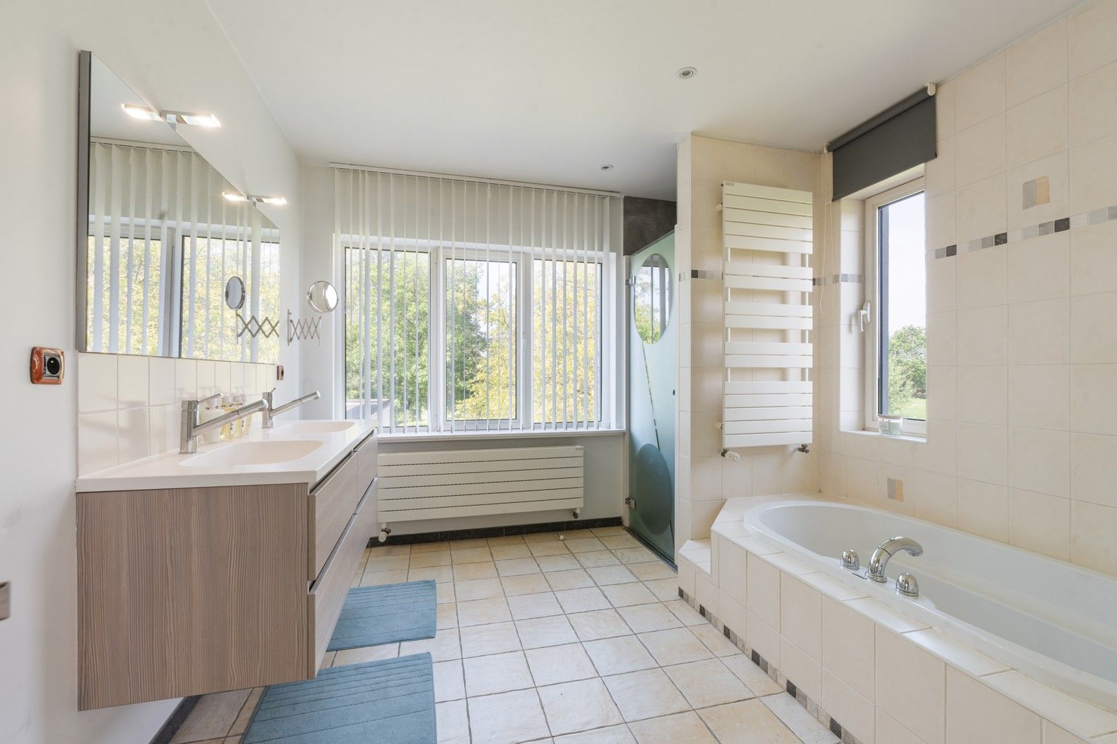 Luxueuze lichtrijke architectenwoning te Lochristi foto 19