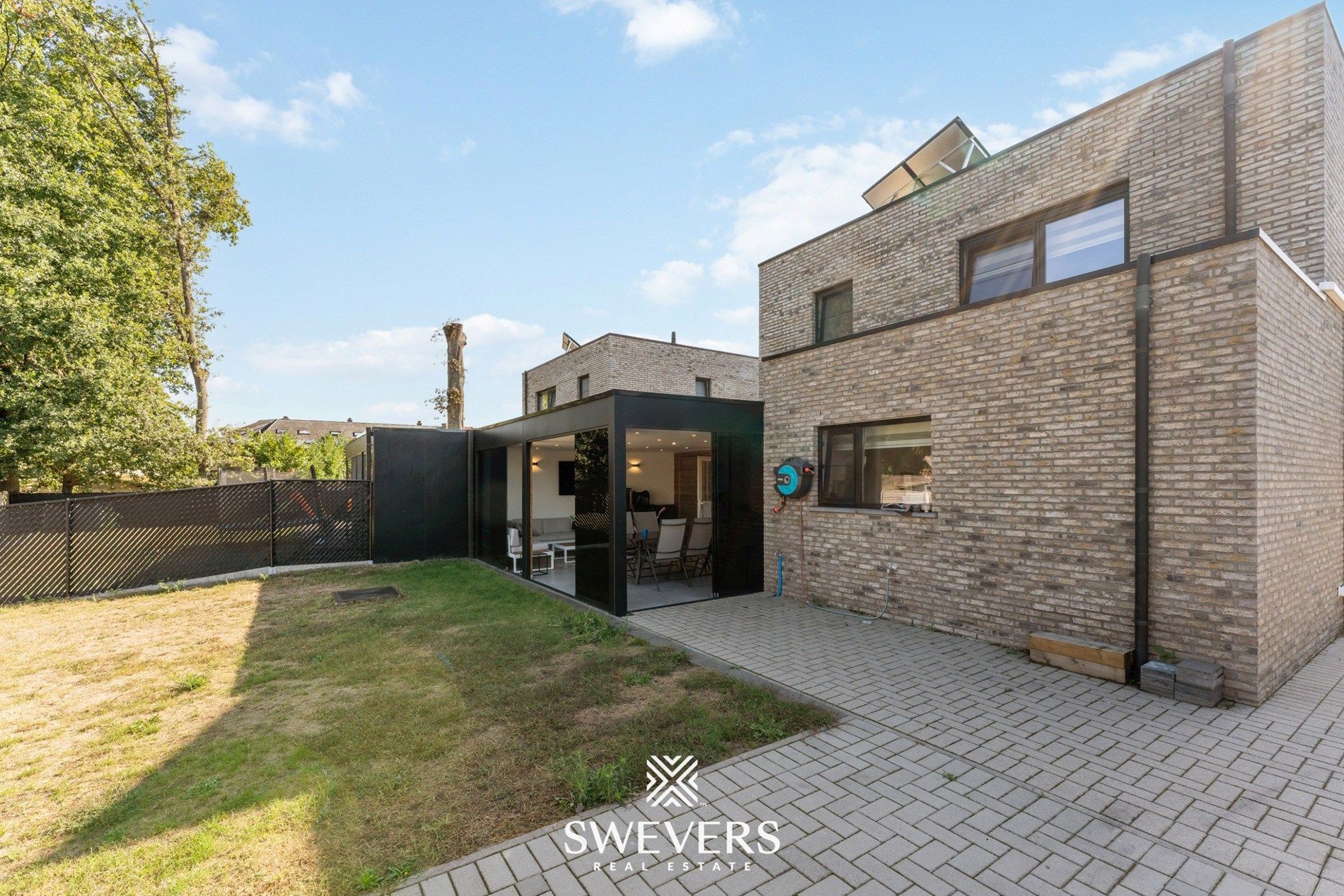 Hedendaagse instapklare woning te Heusden-Zolder  foto 24