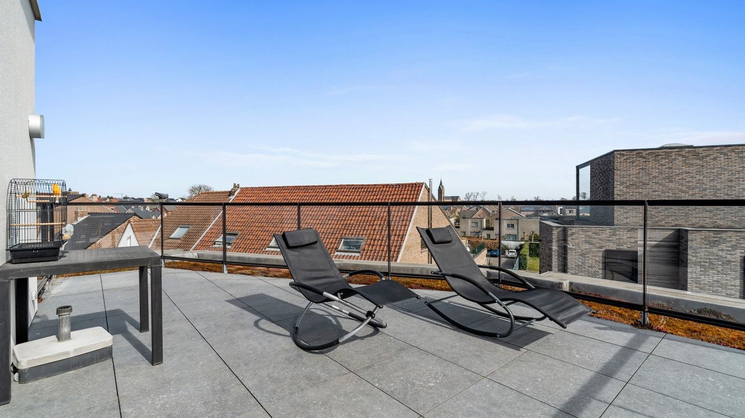 Modern penthouse met twee terrassen op toplocatie in Lanaken (Veldwezelt) foto 22
