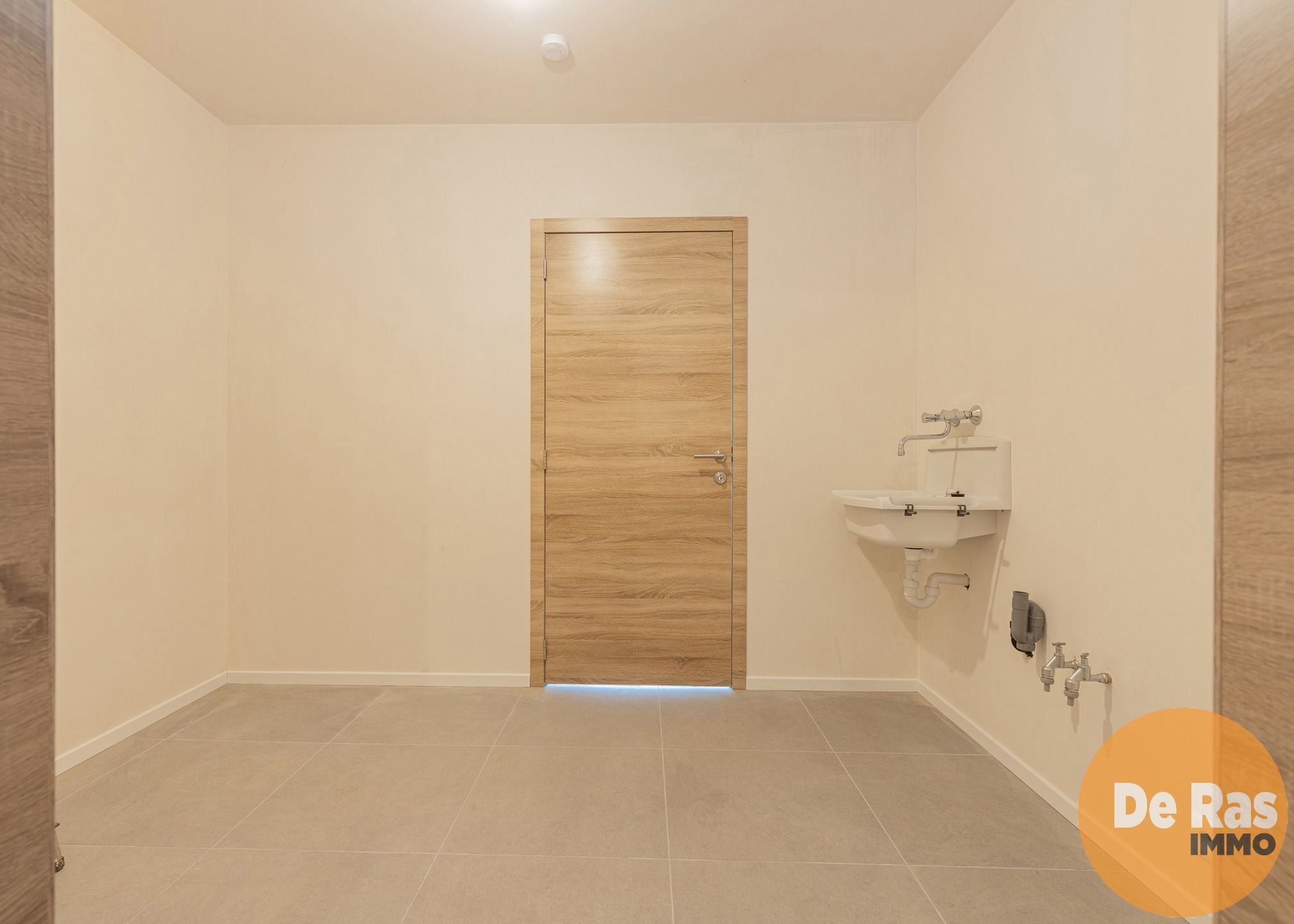 ERONDEGEM - Ruime nieuwbouwwoning met 4 slaapkamers foto 8