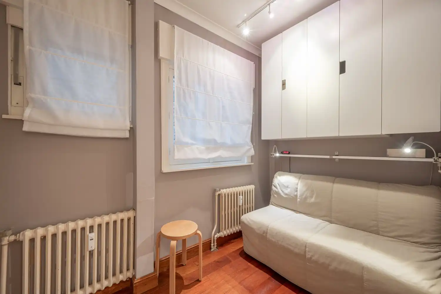 Charmant 2-slaapkamerappartement met zuidgericht terras op topligging in Duinbergen foto 9