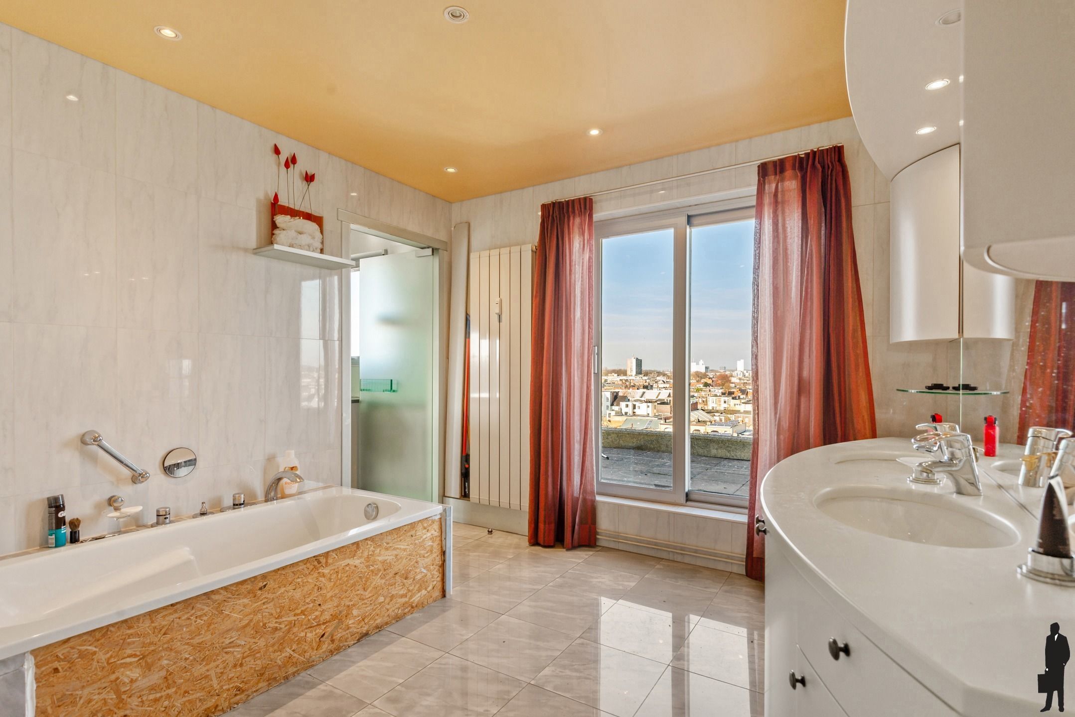 Penthouse met uniek terras foto 15