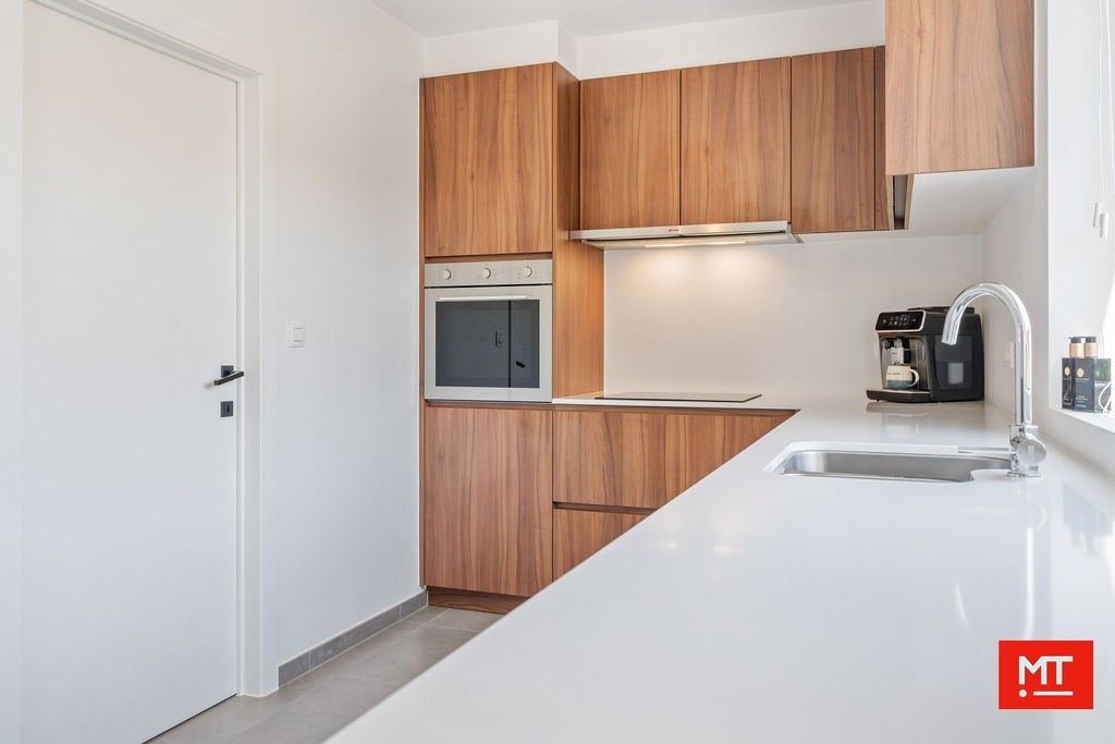 Gerenoveerde halfopen woning op het einde van een doodlopende straat te Zonnebeke foto 6