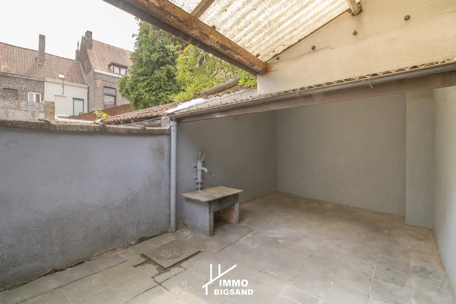 Volledig gerenoveerde woning te koop met 3 slaapkamers te Kortrijk foto 11