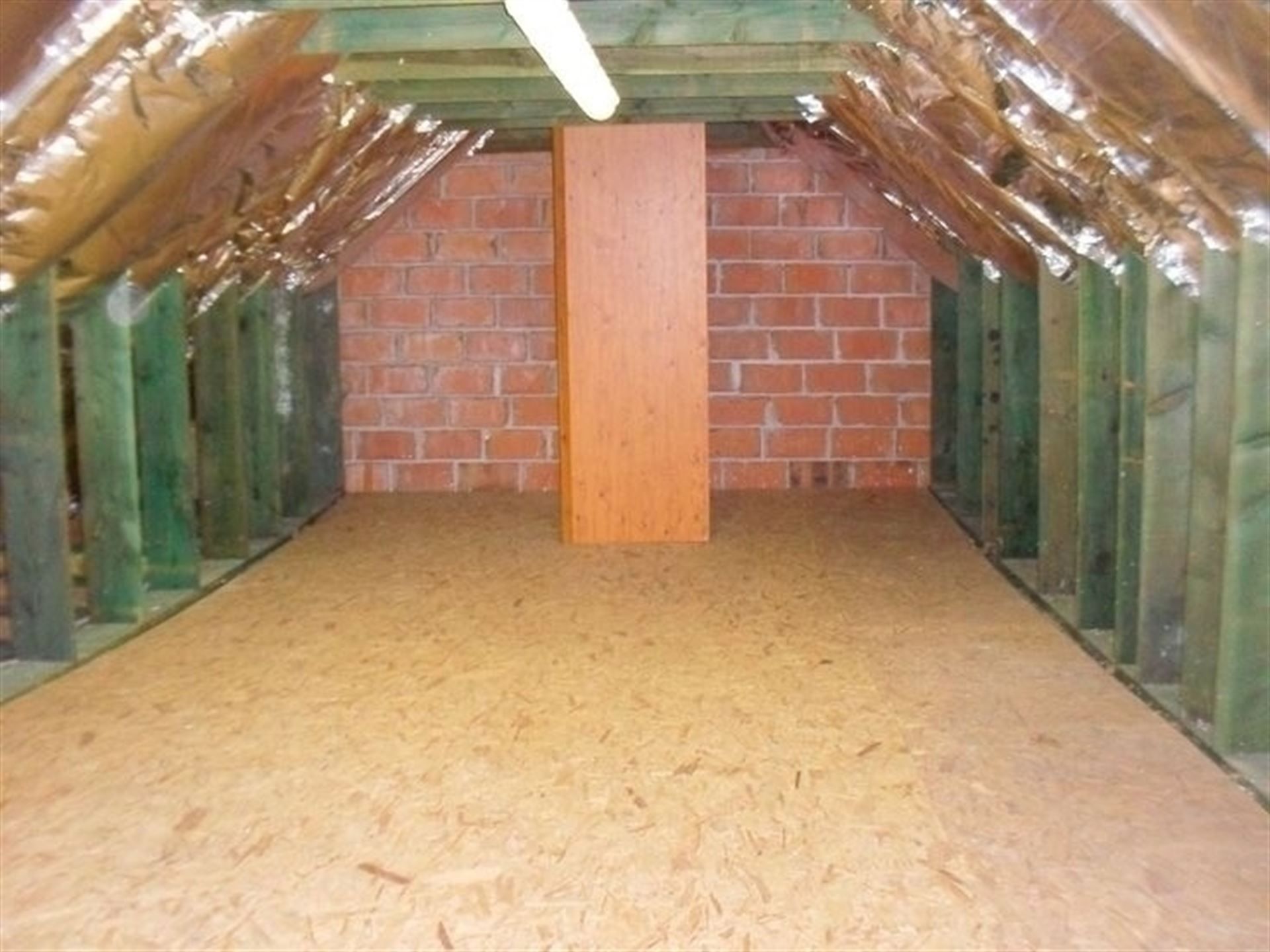 Centraal gelegen appartement met ruim terras! foto 9