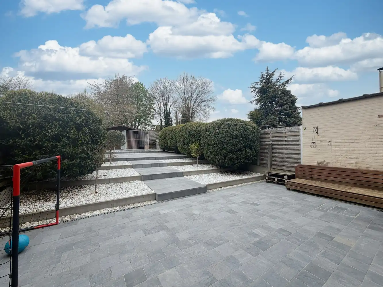 Lichtrijke woning met 3 ruime slaapkamers + zonnige tuin foto 16