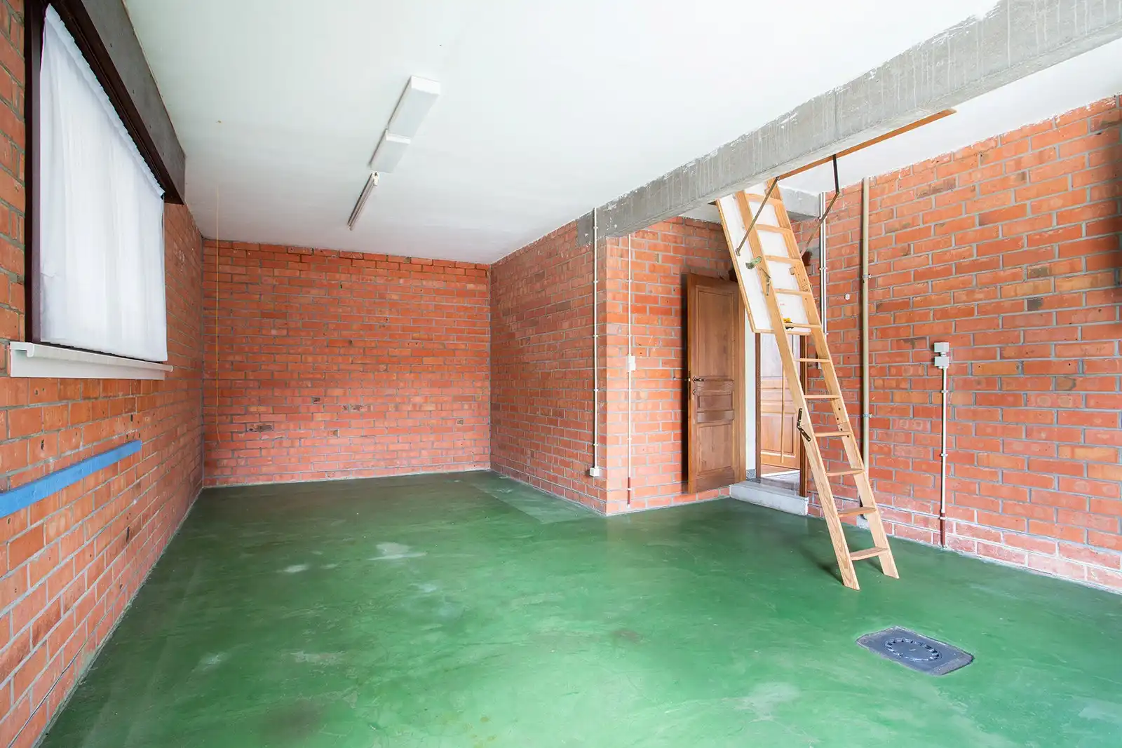 Karaktervol huis in een residentiële wijk foto 17