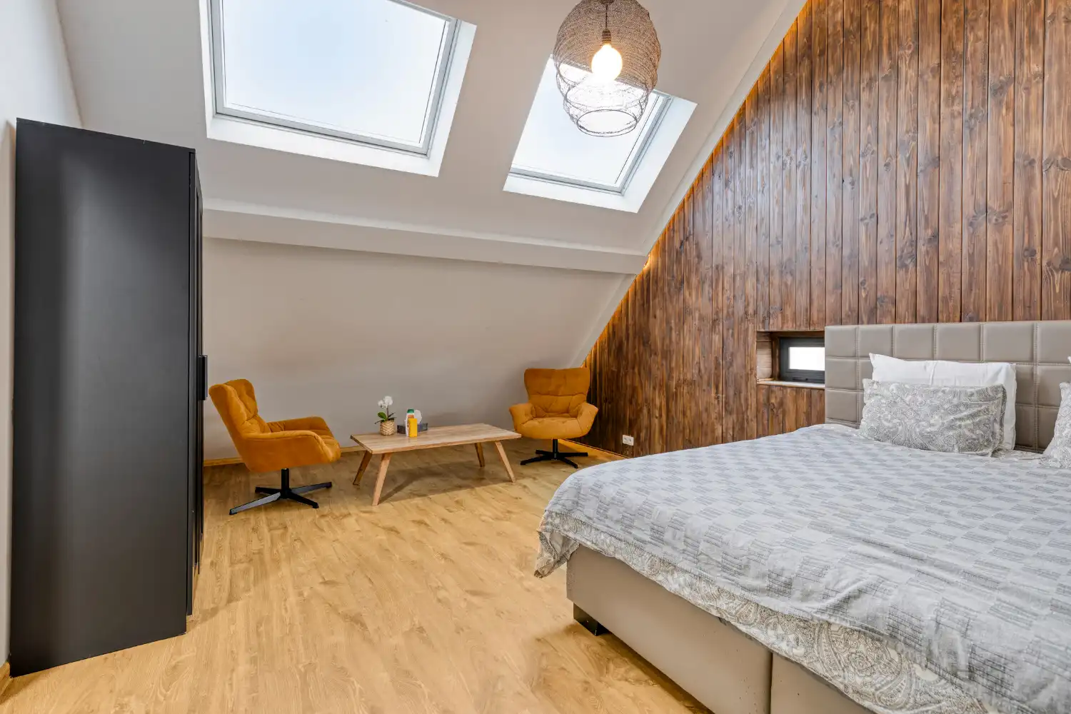 Karaktervolle gerenoveerde villa nabij Spuikom te koop foto 30