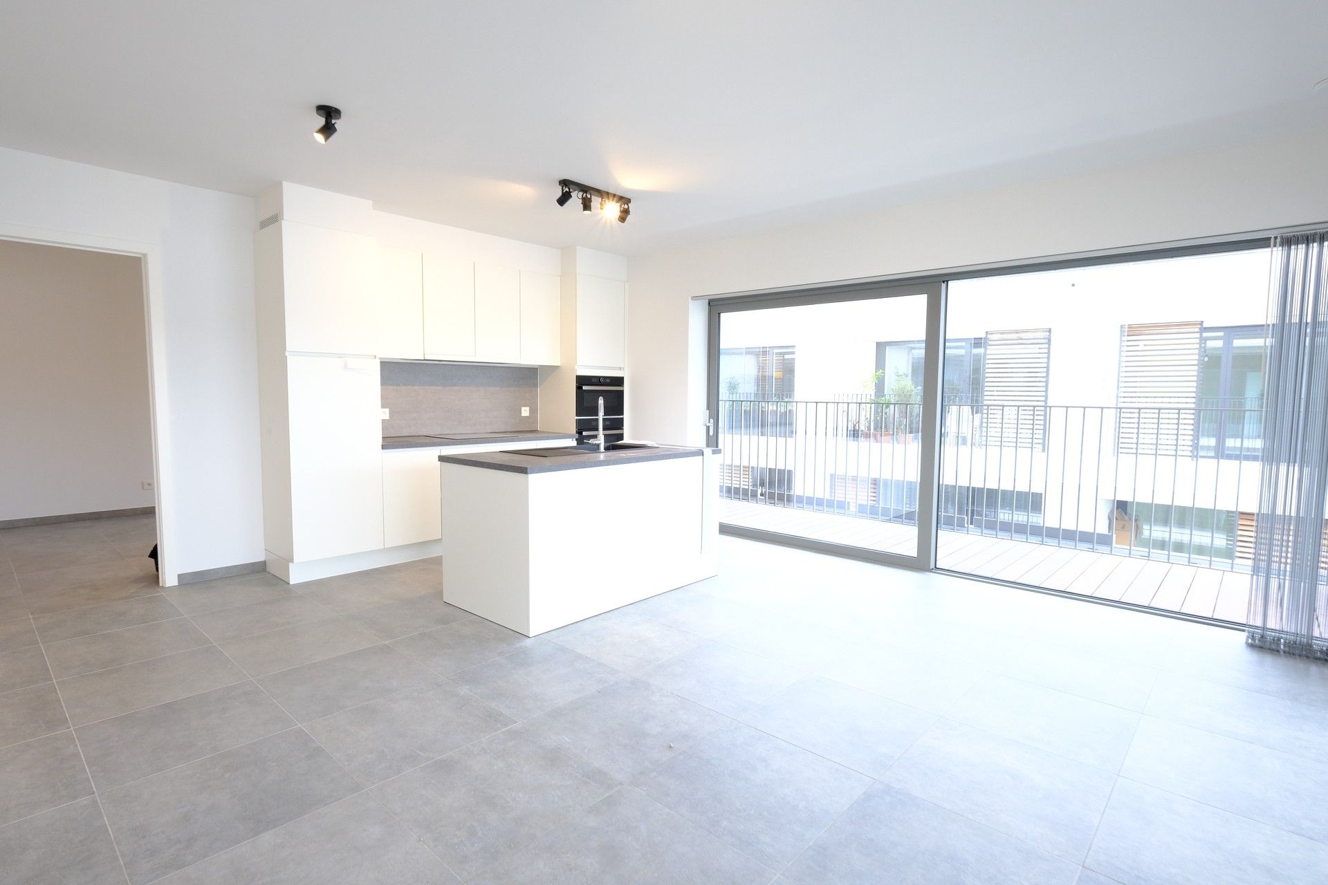 Luxueus appartement in het centrum van het bruisende Hasselt met een wintertuin van 35 m². foto 2