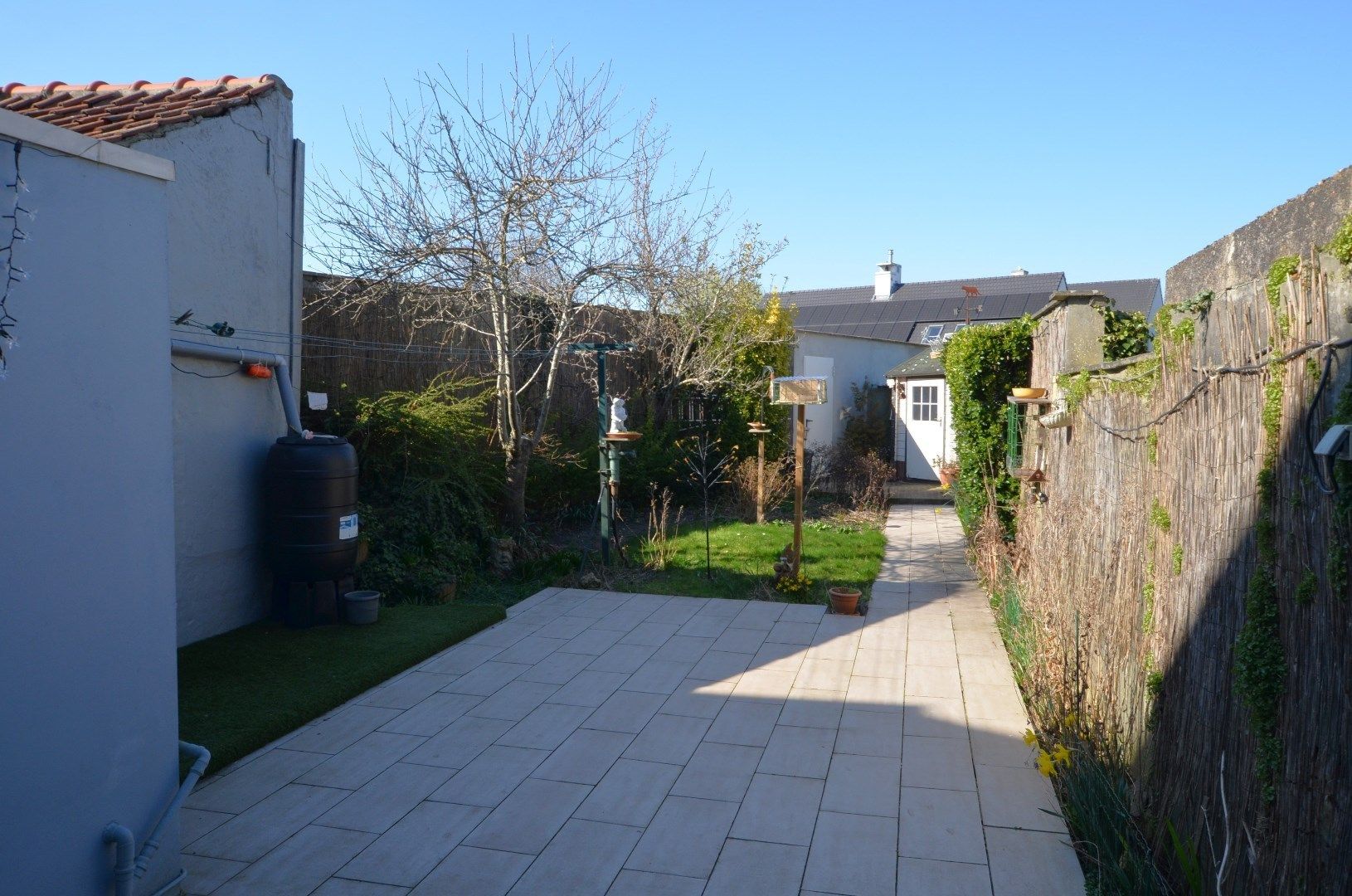 Ruim woonhuis met garage en zonnige tuin foto 19