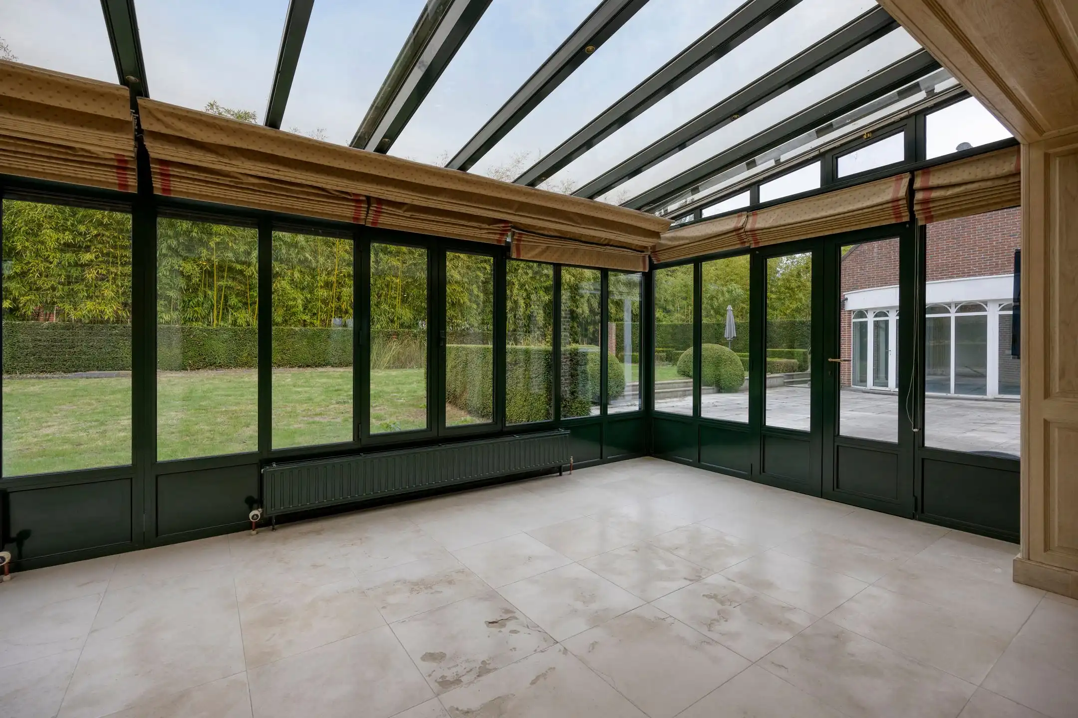 Klassevolle villa: wonen in een oase van ruimte en rust foto 12