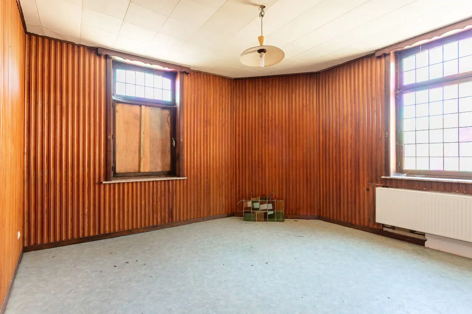 Handelshuis op een gunstige ligging vlakbij het station van Halle foto 12