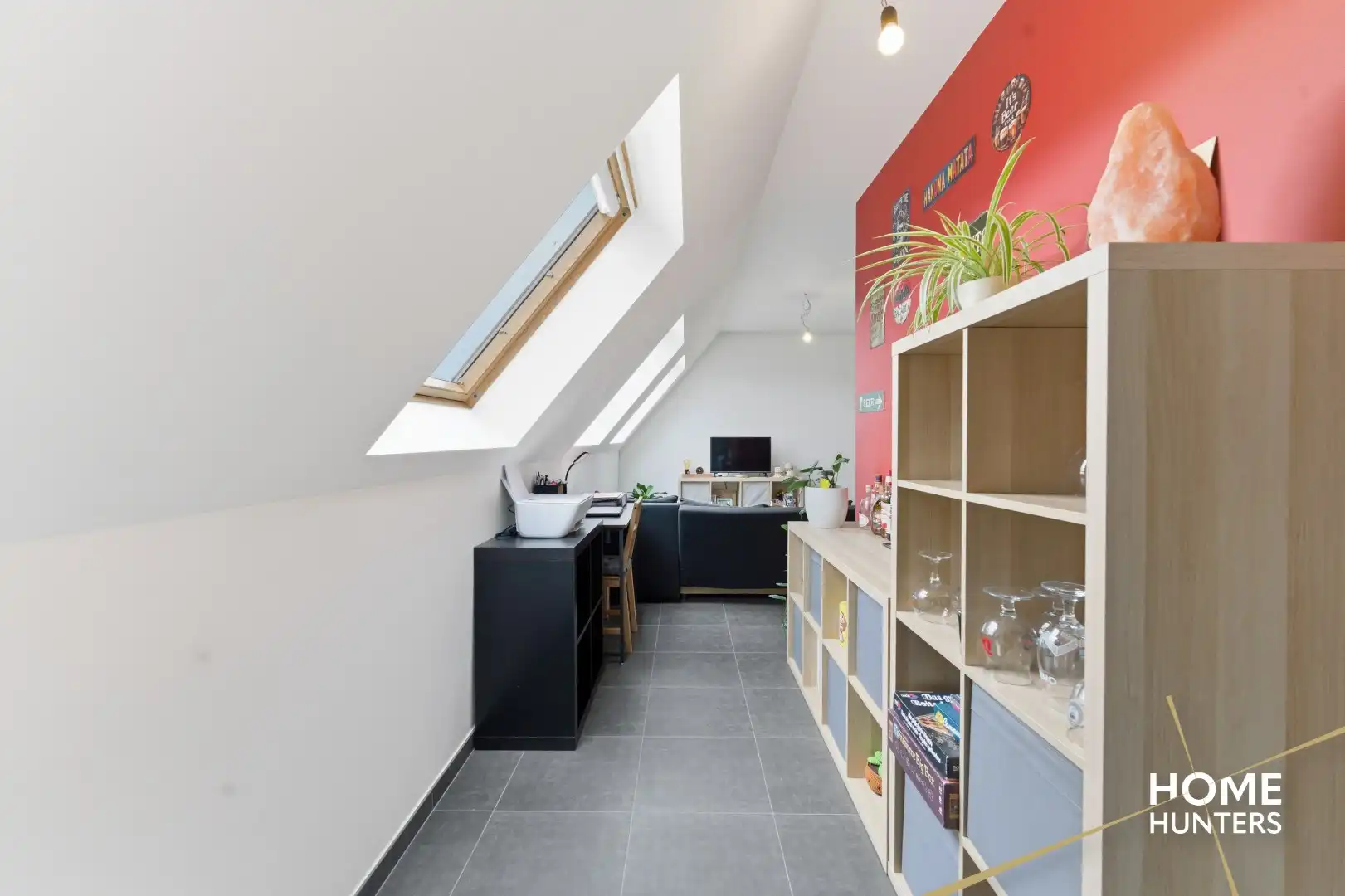 Stijlvol en lichtrijk appartement met terras in het hart van Ieper foto 7