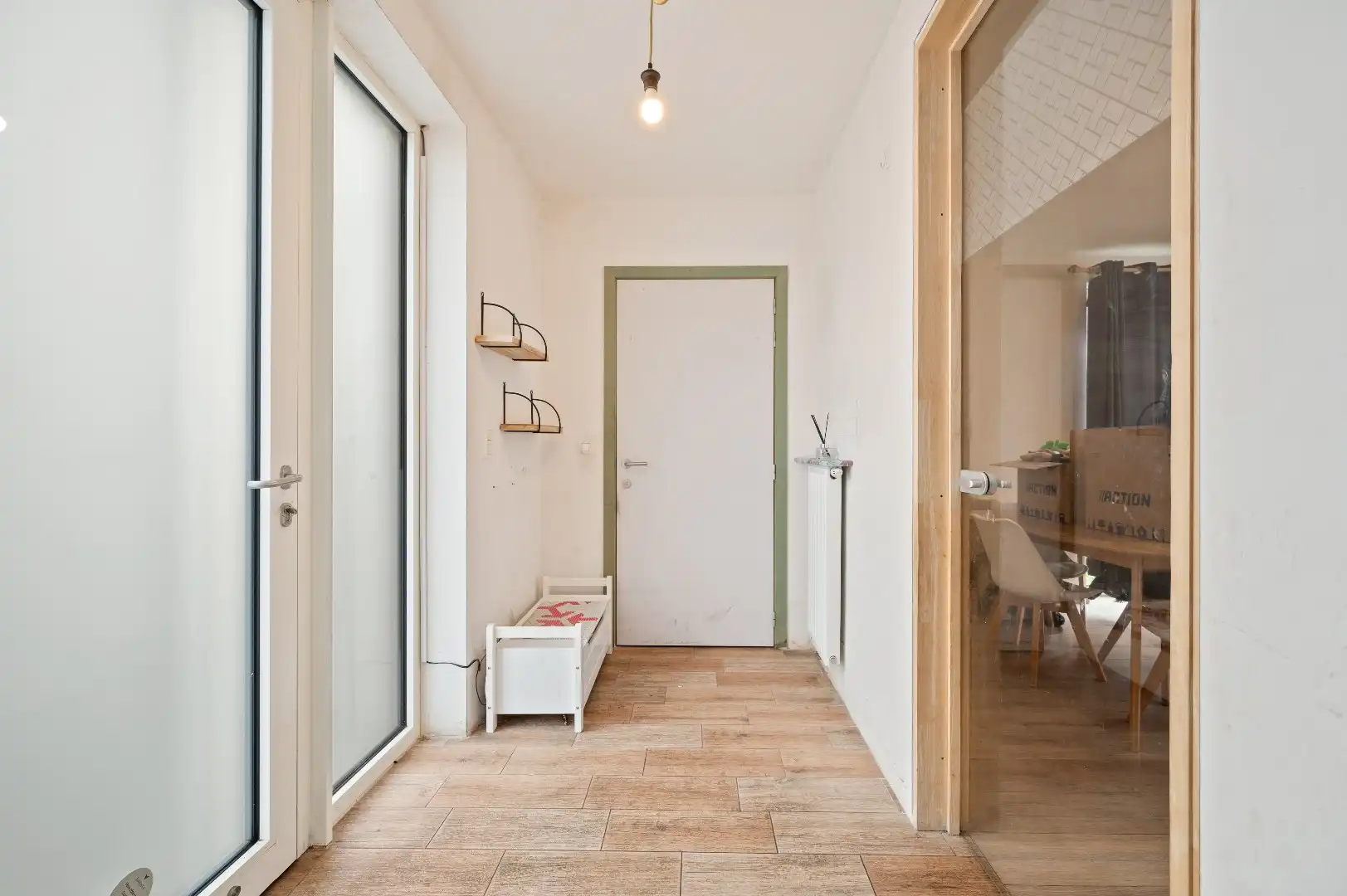 Instapklare half open bebouwing met 4 slaapkamers uit 2019 te Geetbets foto 3