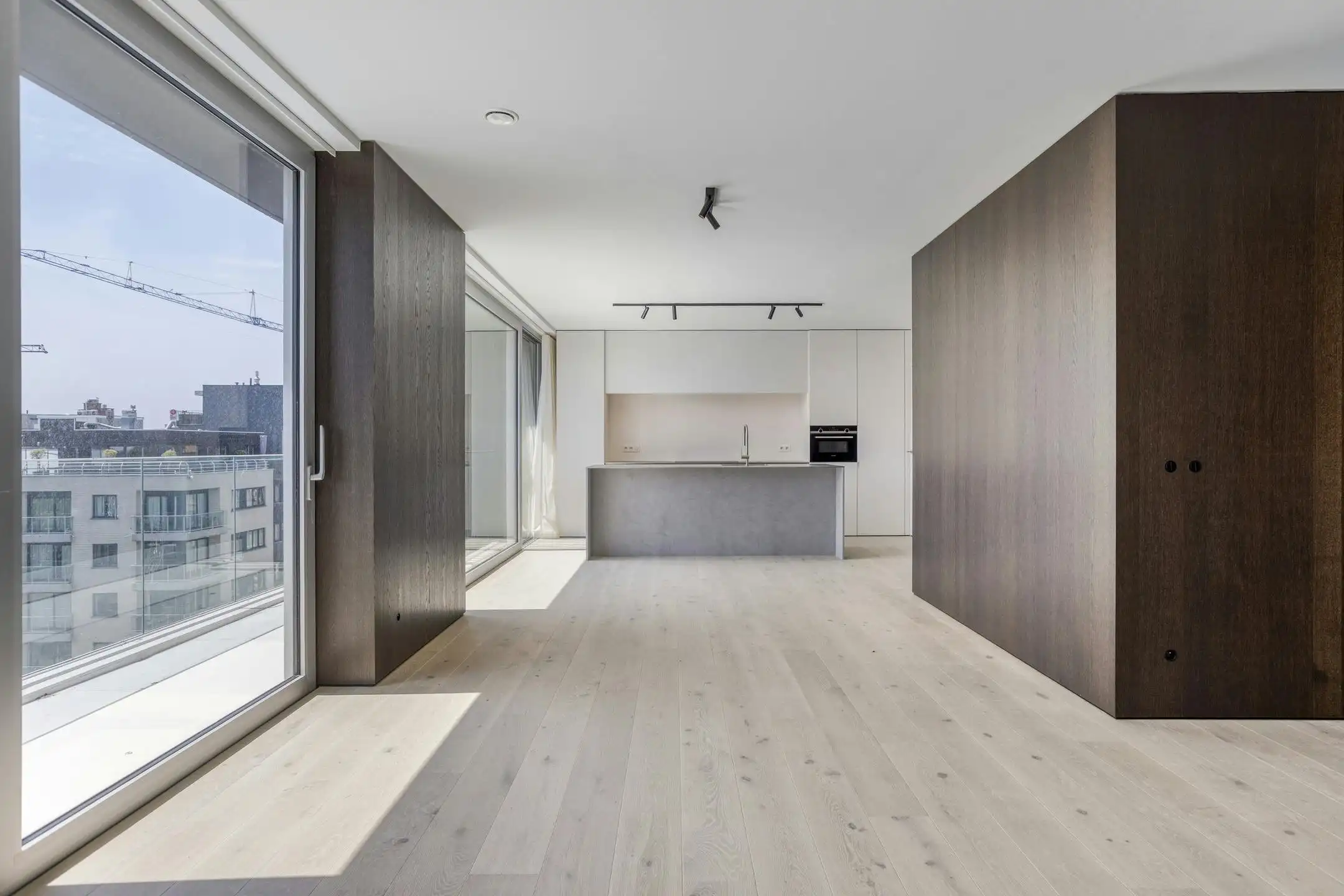 Ruim nieuwbouw appartement (147m²) met 3 slaapkamers foto {{pictureIndex}}