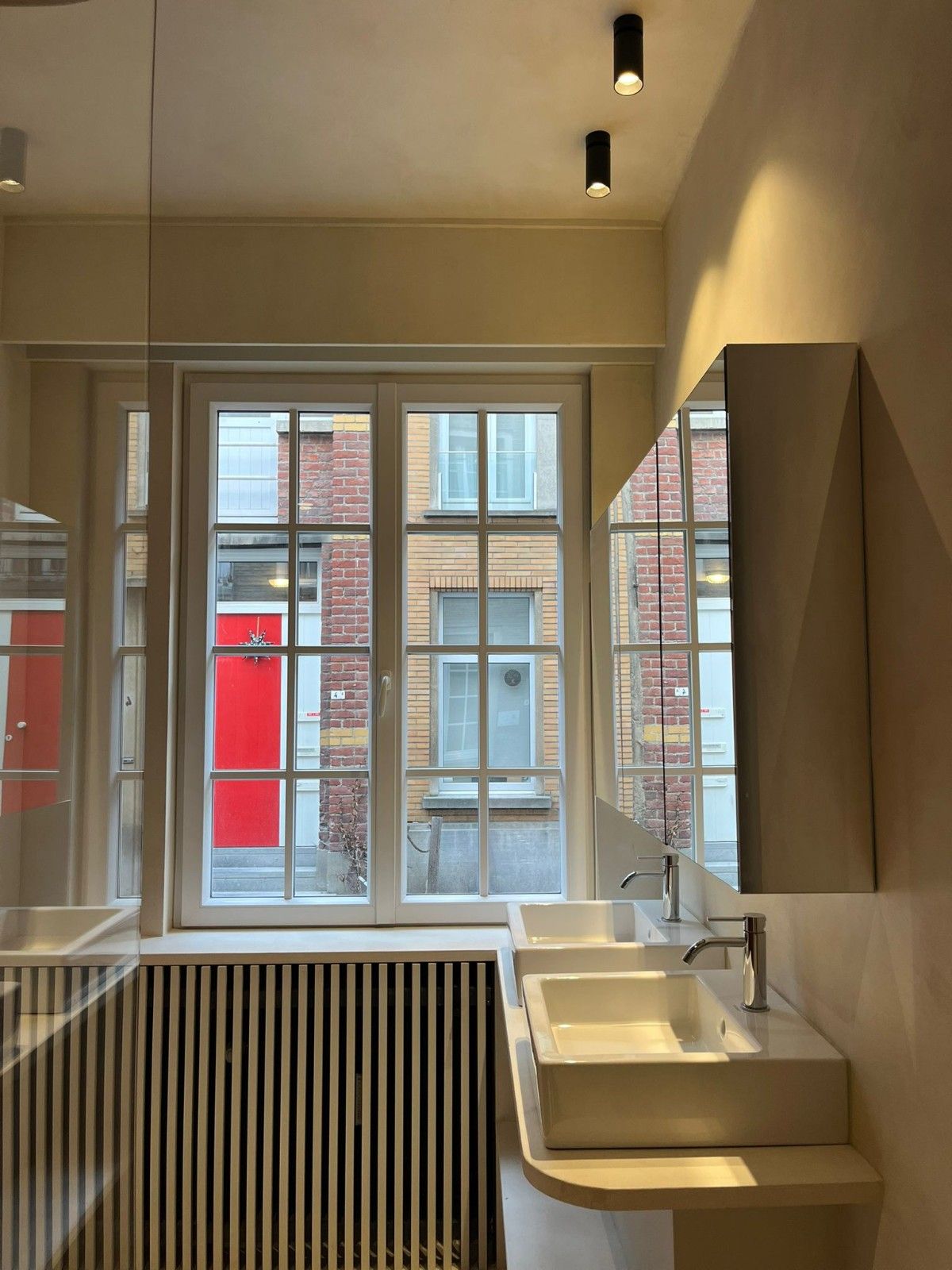INSTAPKLAAR APPARTEMENT TE KOOP - CENTRUM KORTRIJK foto 19