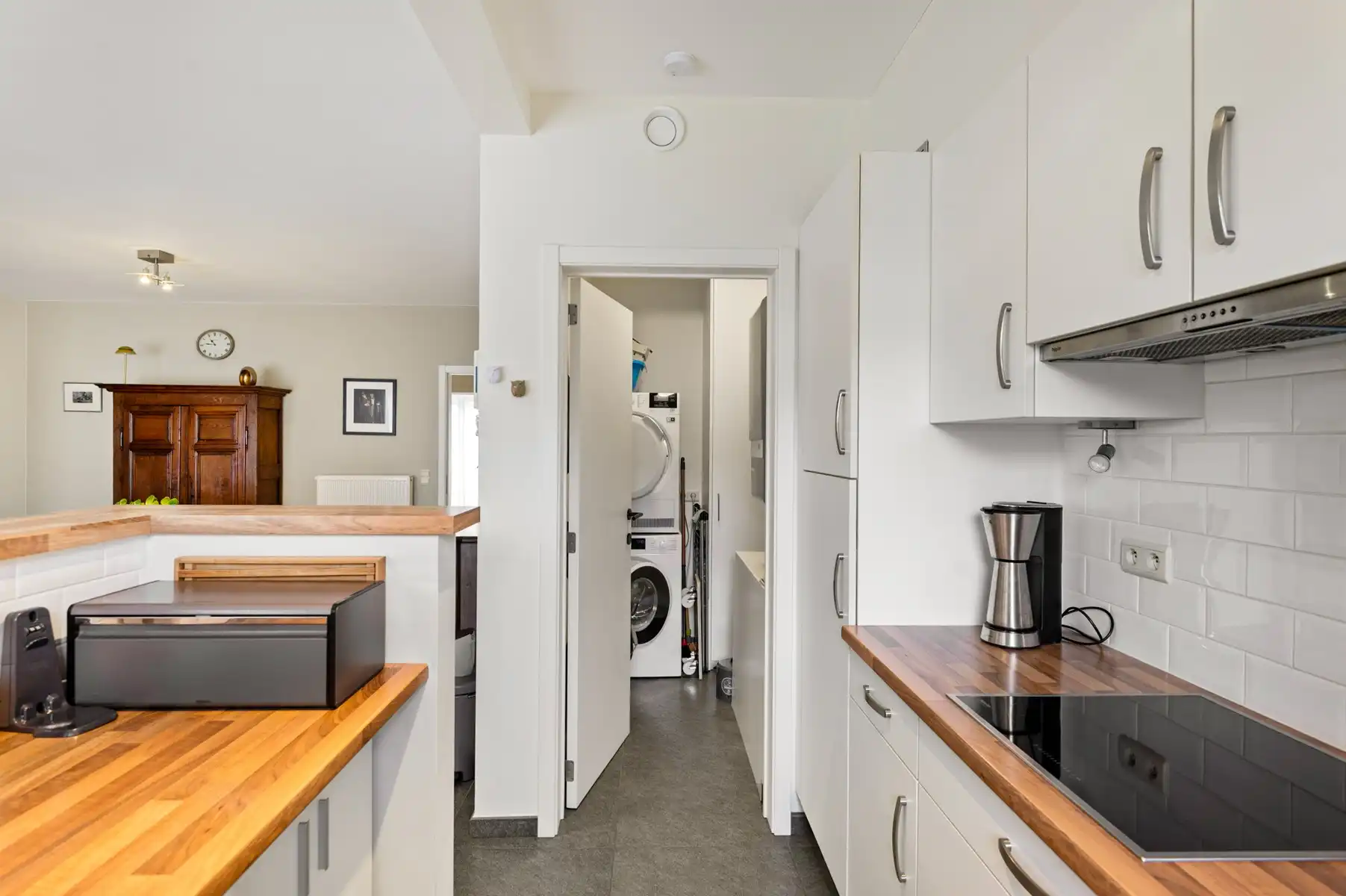 Gelijkvloers appartement met tuin en staanplaats foto 9