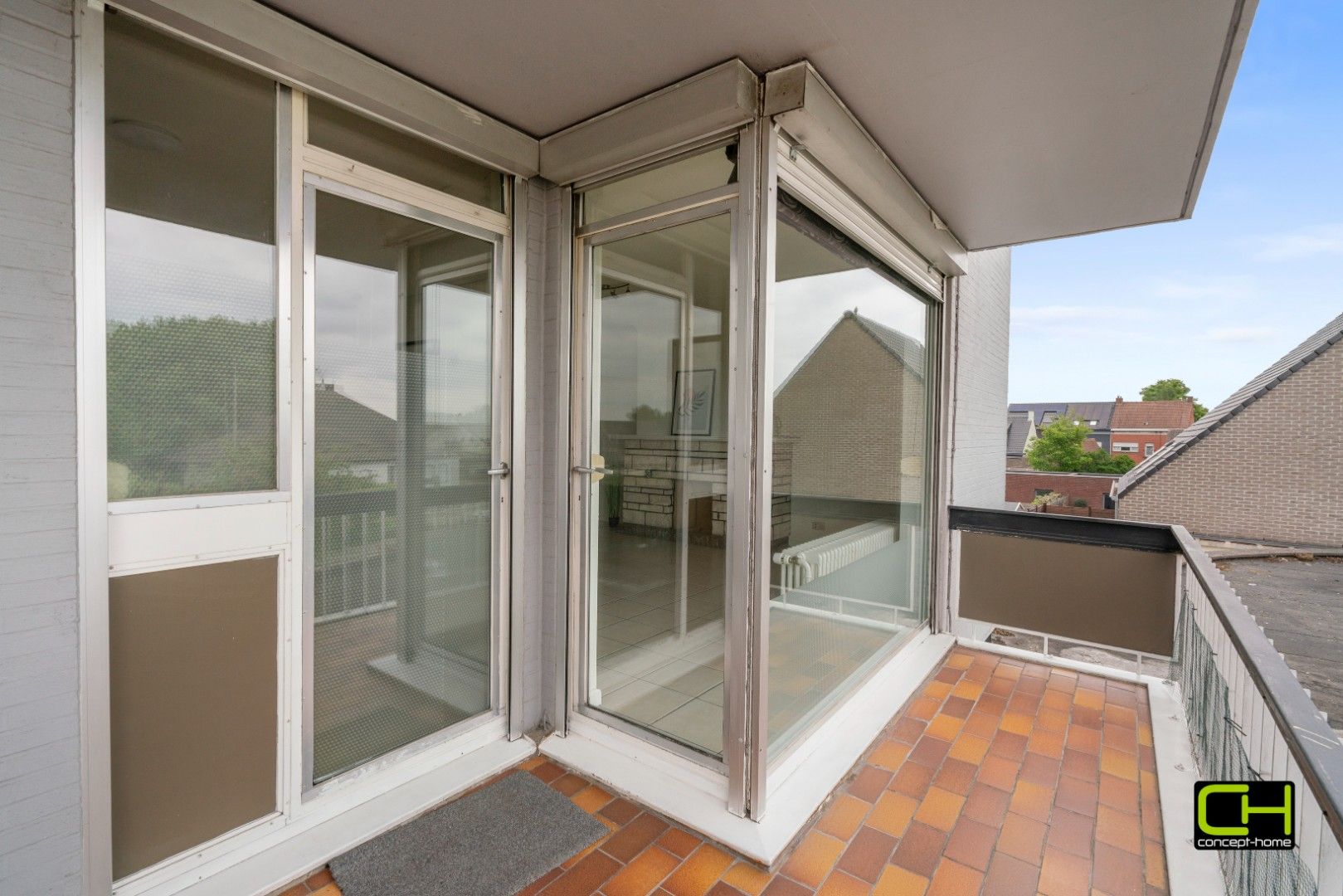 Appartement met twee slaapkamers en garage te koop in Waarschoot foto 13