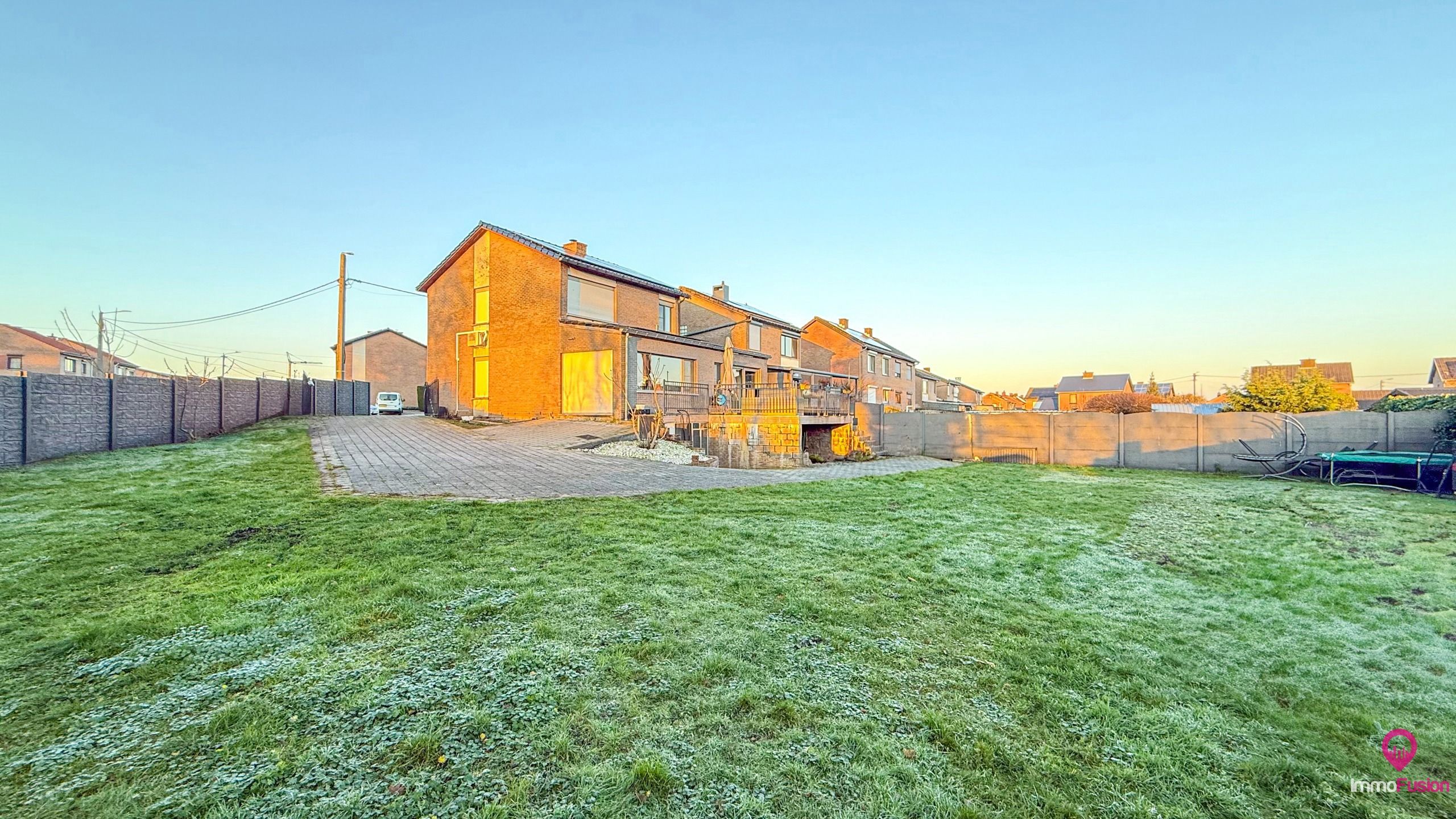 Ruime woning met mogelijkheid tot zelfstandige activiteit! foto 42