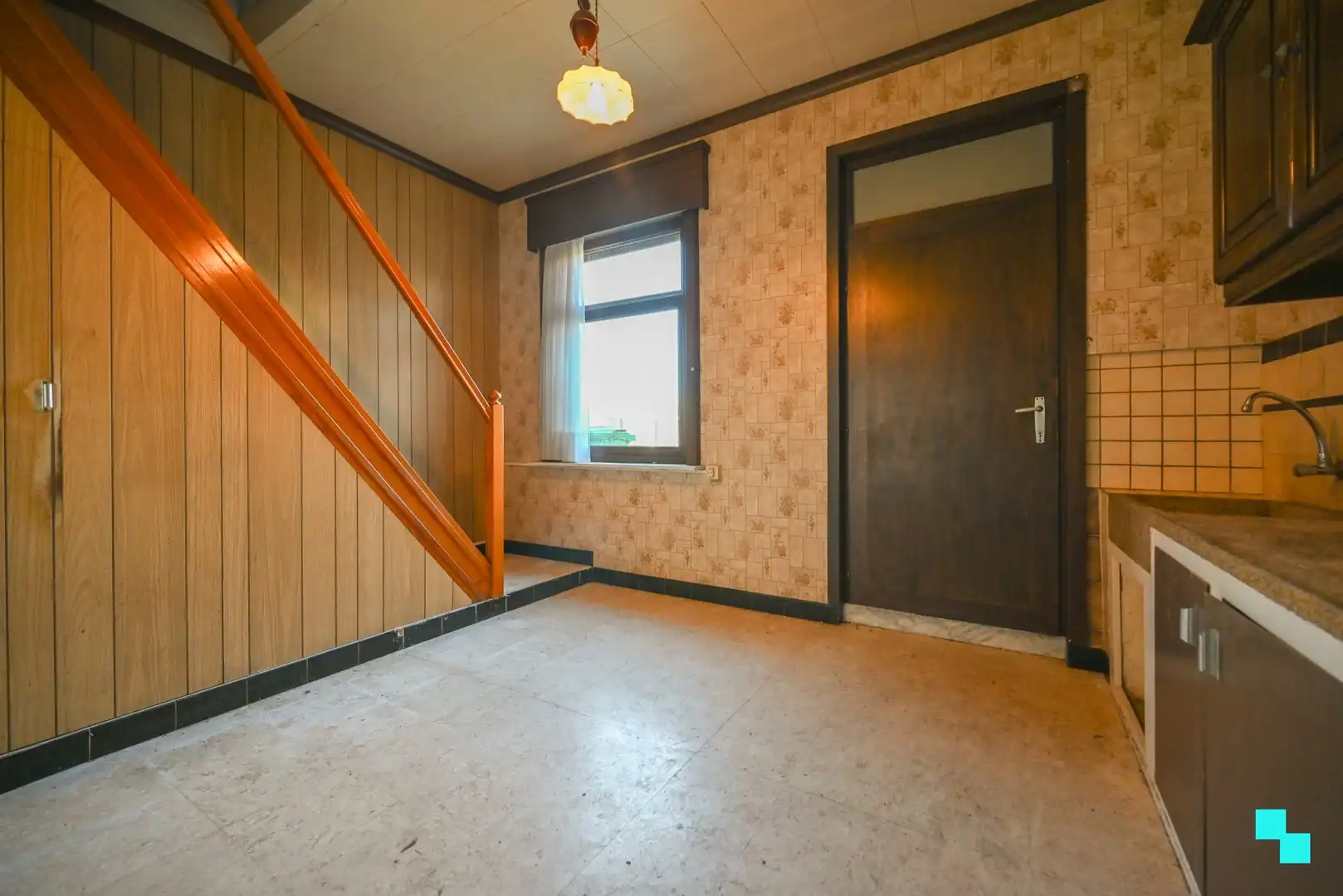 Te renoveren woonst landelijk gelegen tussen Izegem en Ardooie foto 19