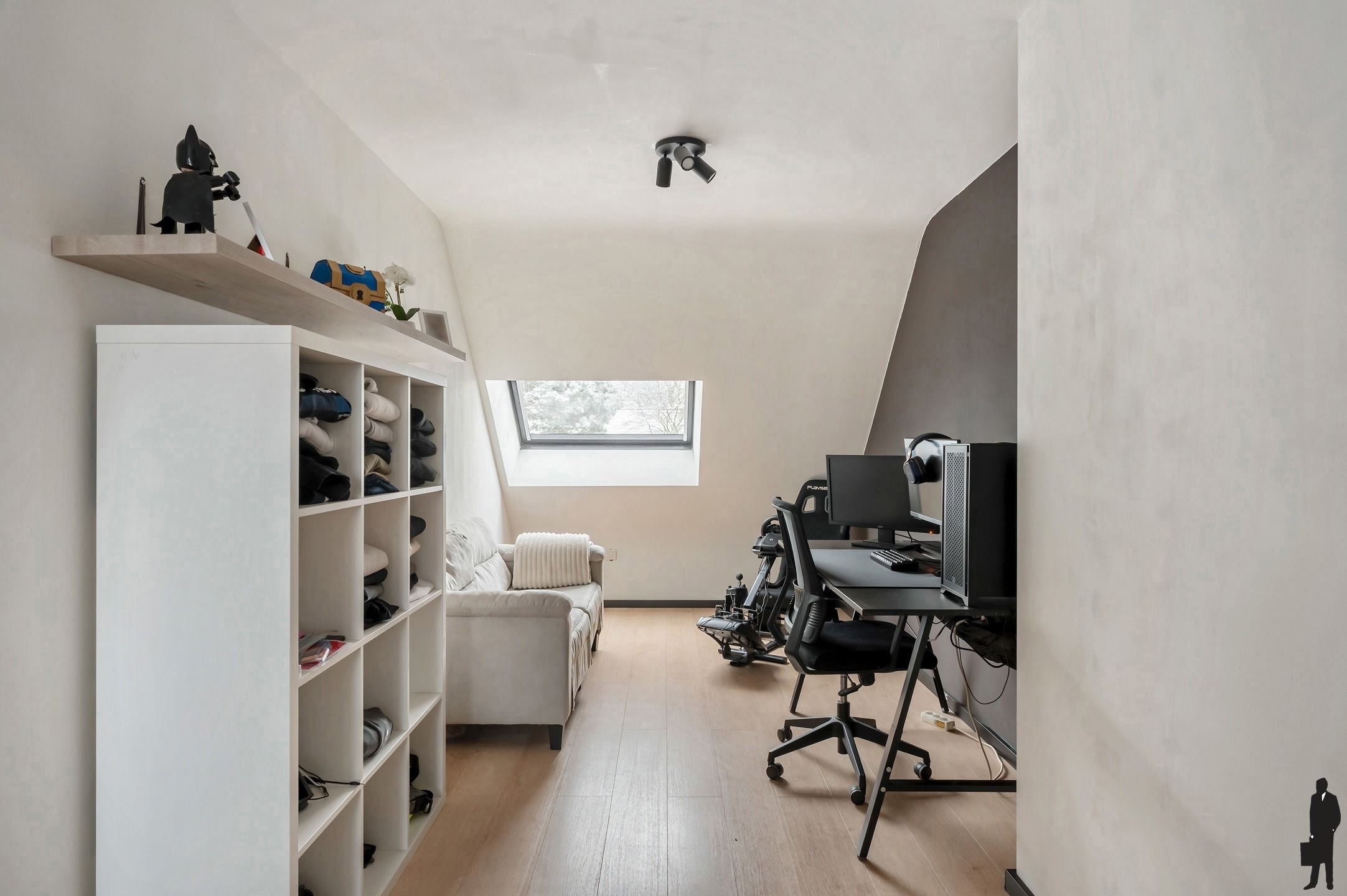 Volledig instapklare woning met 4 slpks te Putte- Kapellen! foto 18