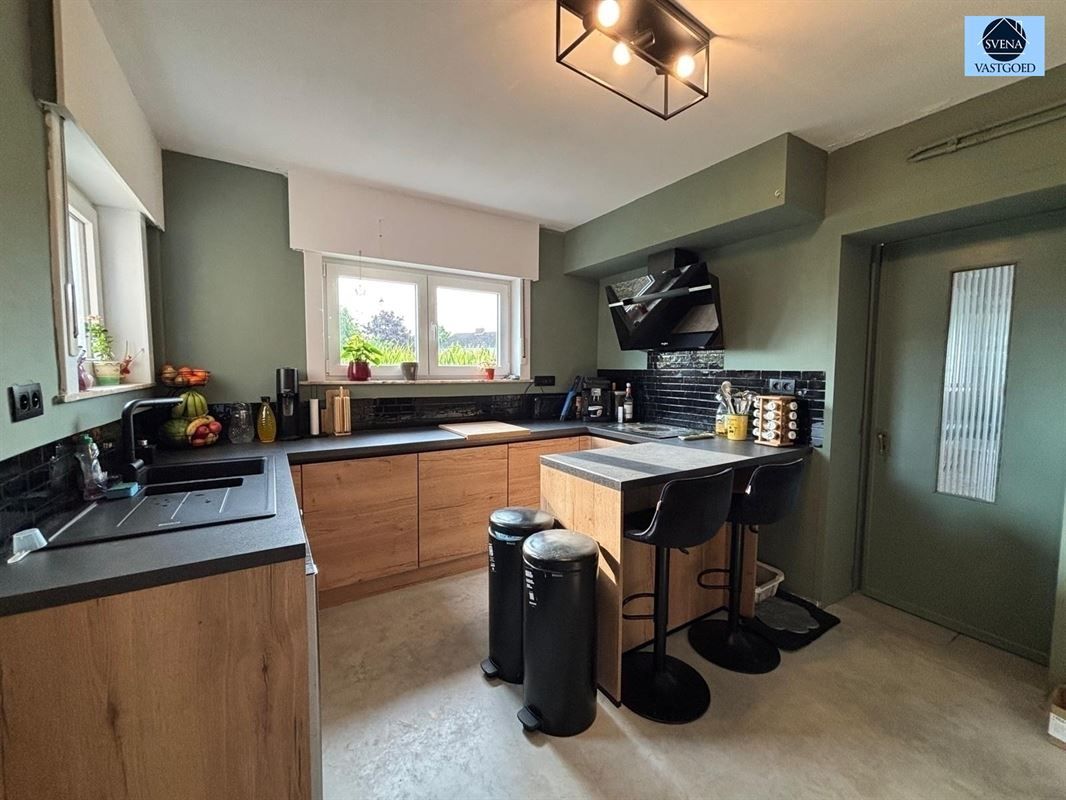 INSTAPKLARE HOB MET 2 BADKAMERS, TUIN EN GARAGE foto 7