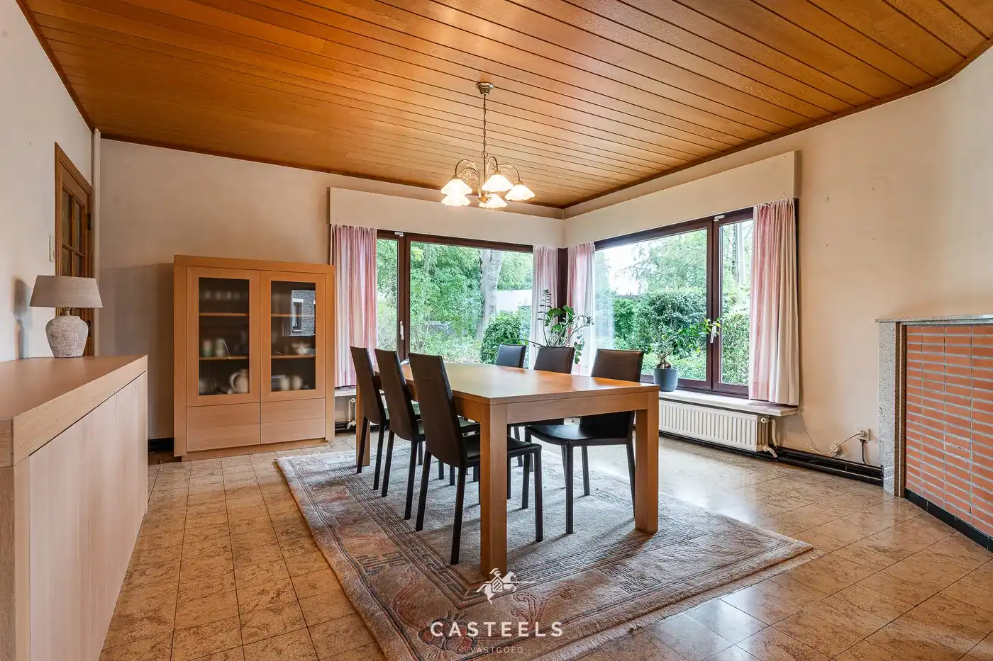 Ruime HOB met 4 slaapkamers en zonnige tuin in een groene, rustige omgeving foto 4