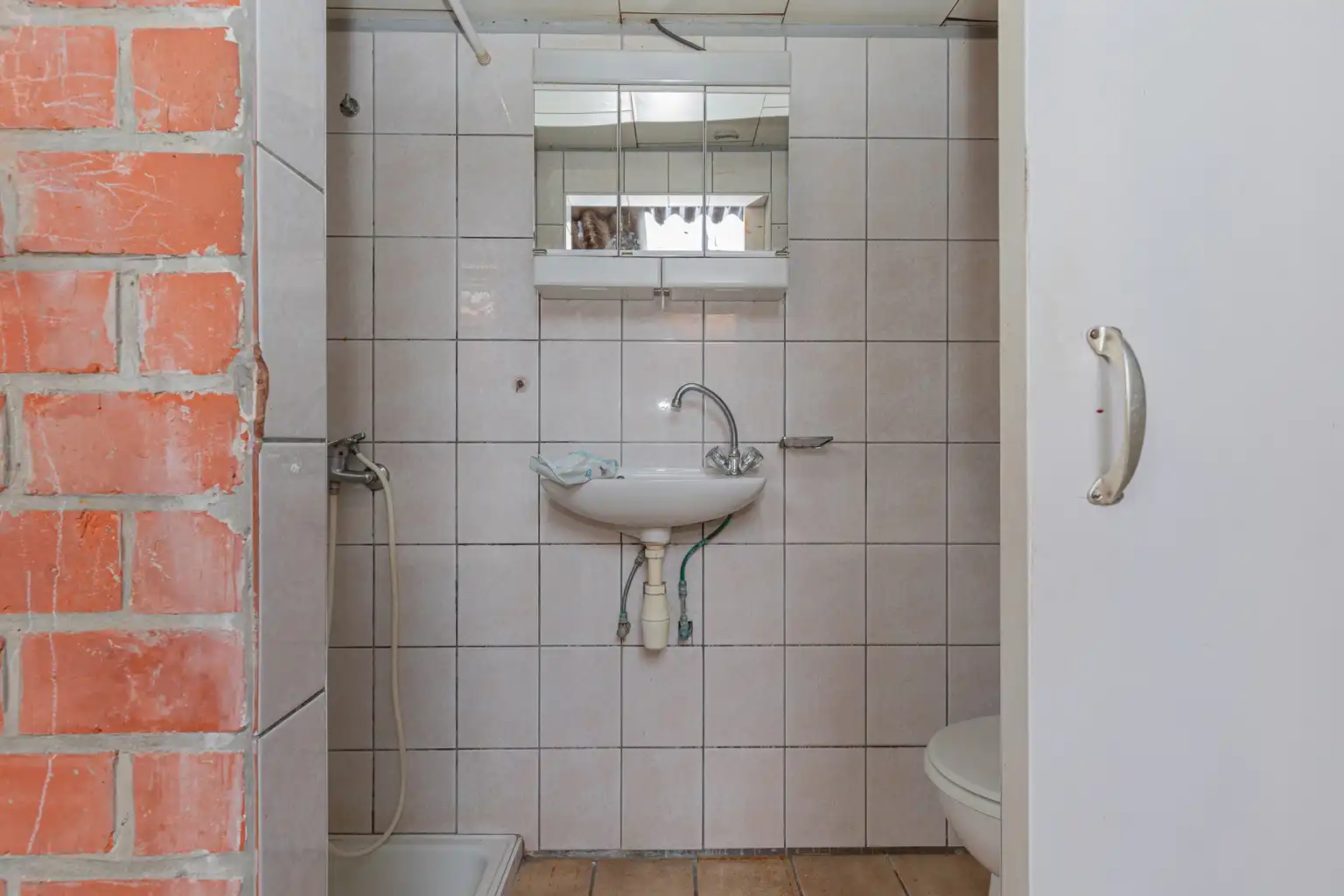 Op te frissen gezinswoning met 3 slaapkamers foto 10