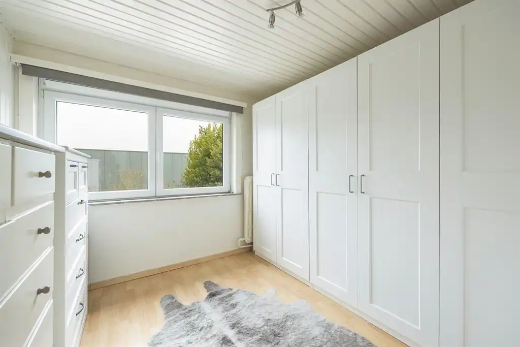 Woning met grote tuin op centrale locatie foto 17