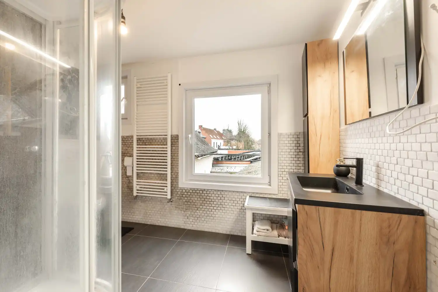 Handelsruimte met woonst te Ruiselede. foto 12