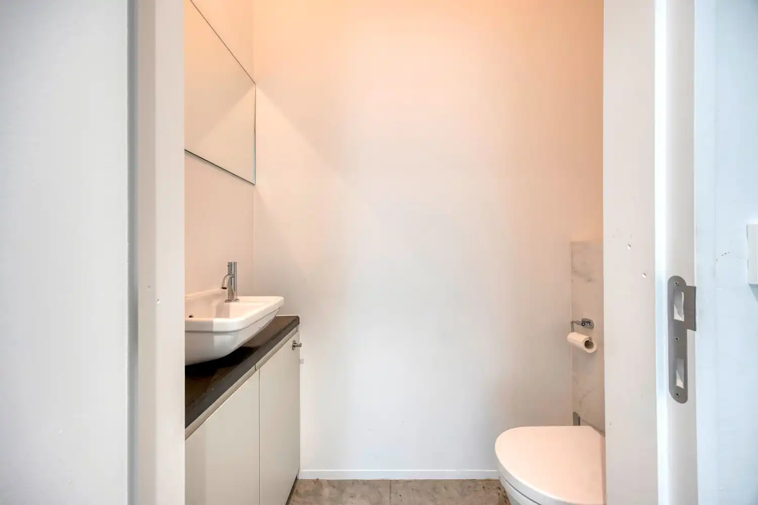Exceptioneel en luxueus gerenoveerd 19e eeuws duplex dakappartement midden in de binnenstad. foto 21
