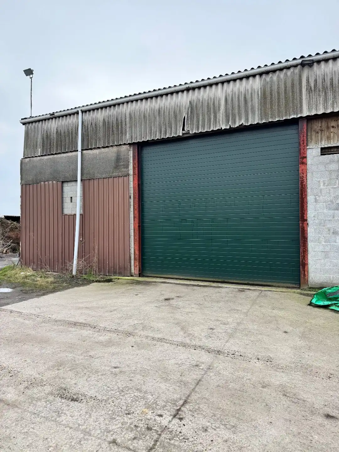 Commerciële ruimte te huur Provinciebaan 31 - - 8680 Koekelare