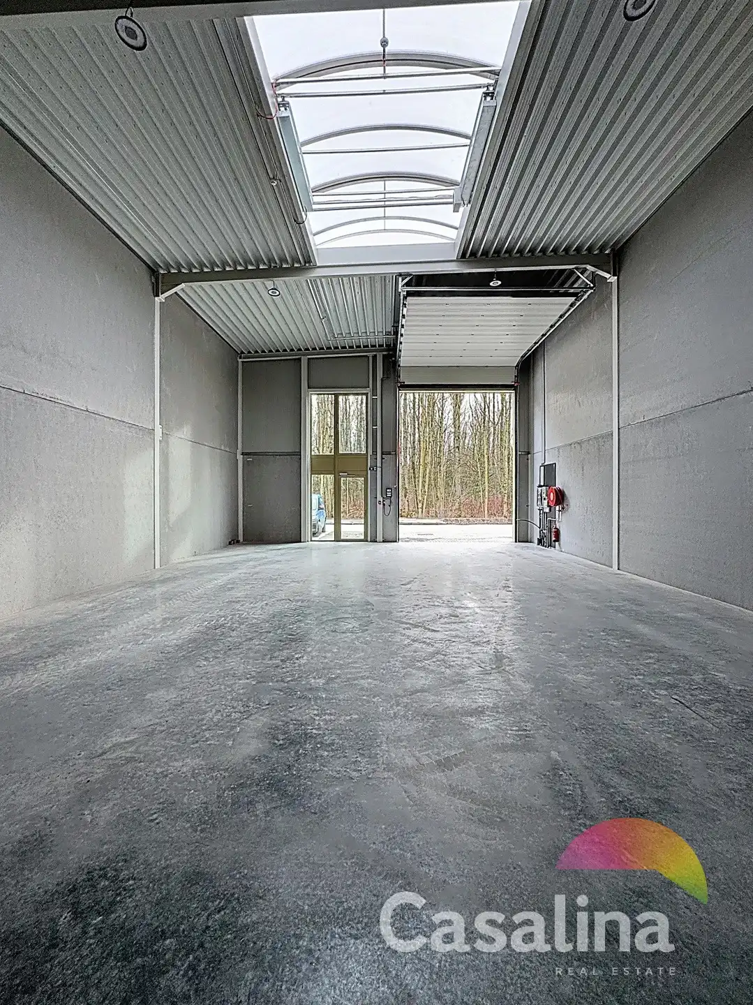 Nieuw magazijn van ±155 m² te huur – Strategische ligging foto 10