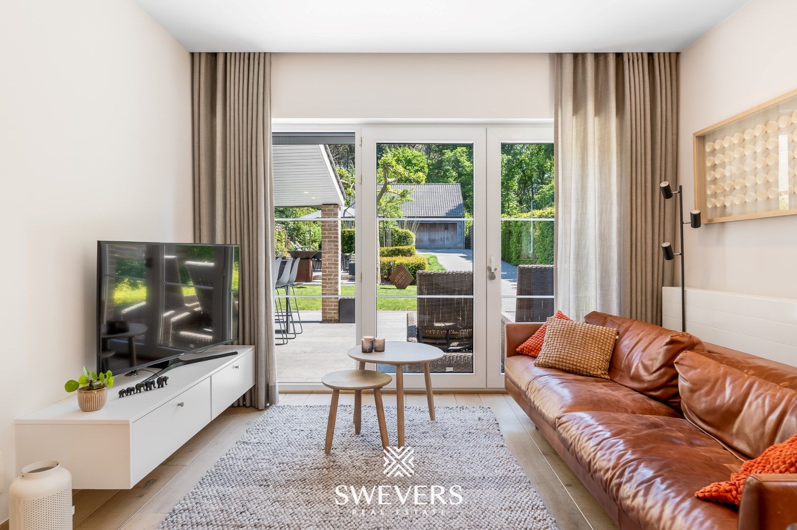 Zeer ruime woning met 6 slpk en 3 badk op een perceel van 18a 32ca in Houthalen foto 4