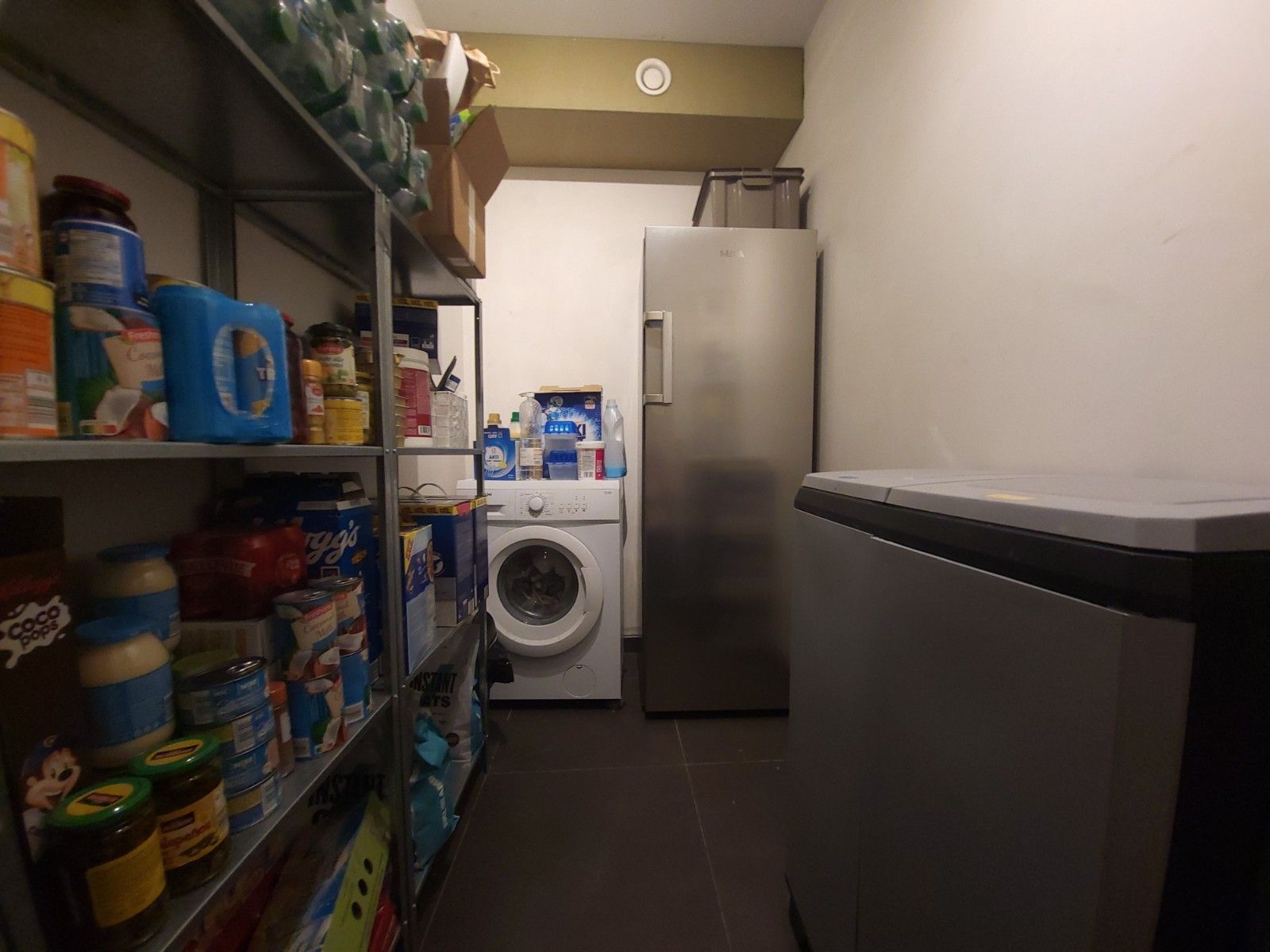 Modern 2-slaapkamerappartement nabij centrum foto 7