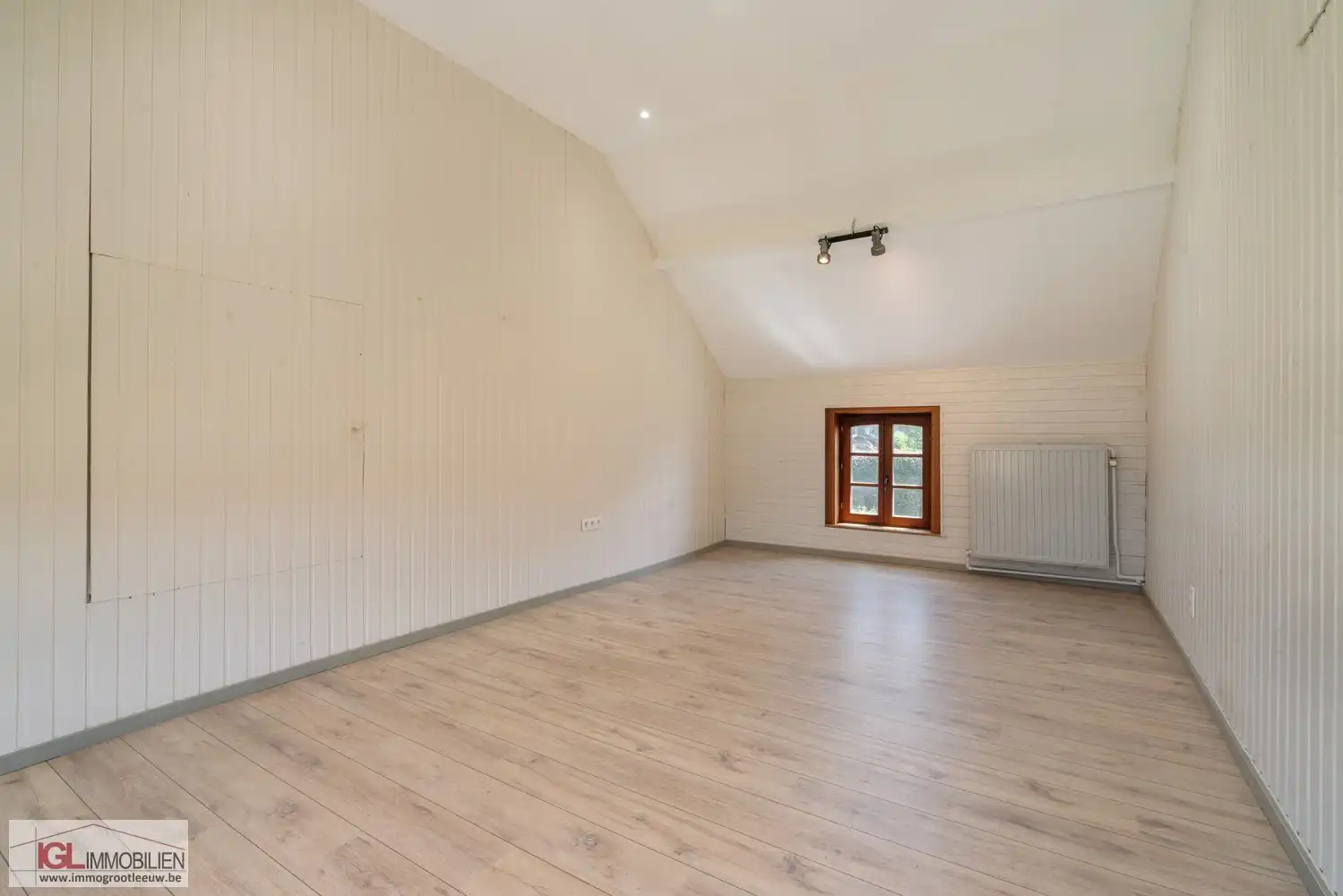 Charmante gerenoveerde hoeve met 4 slaapkamers! foto 21