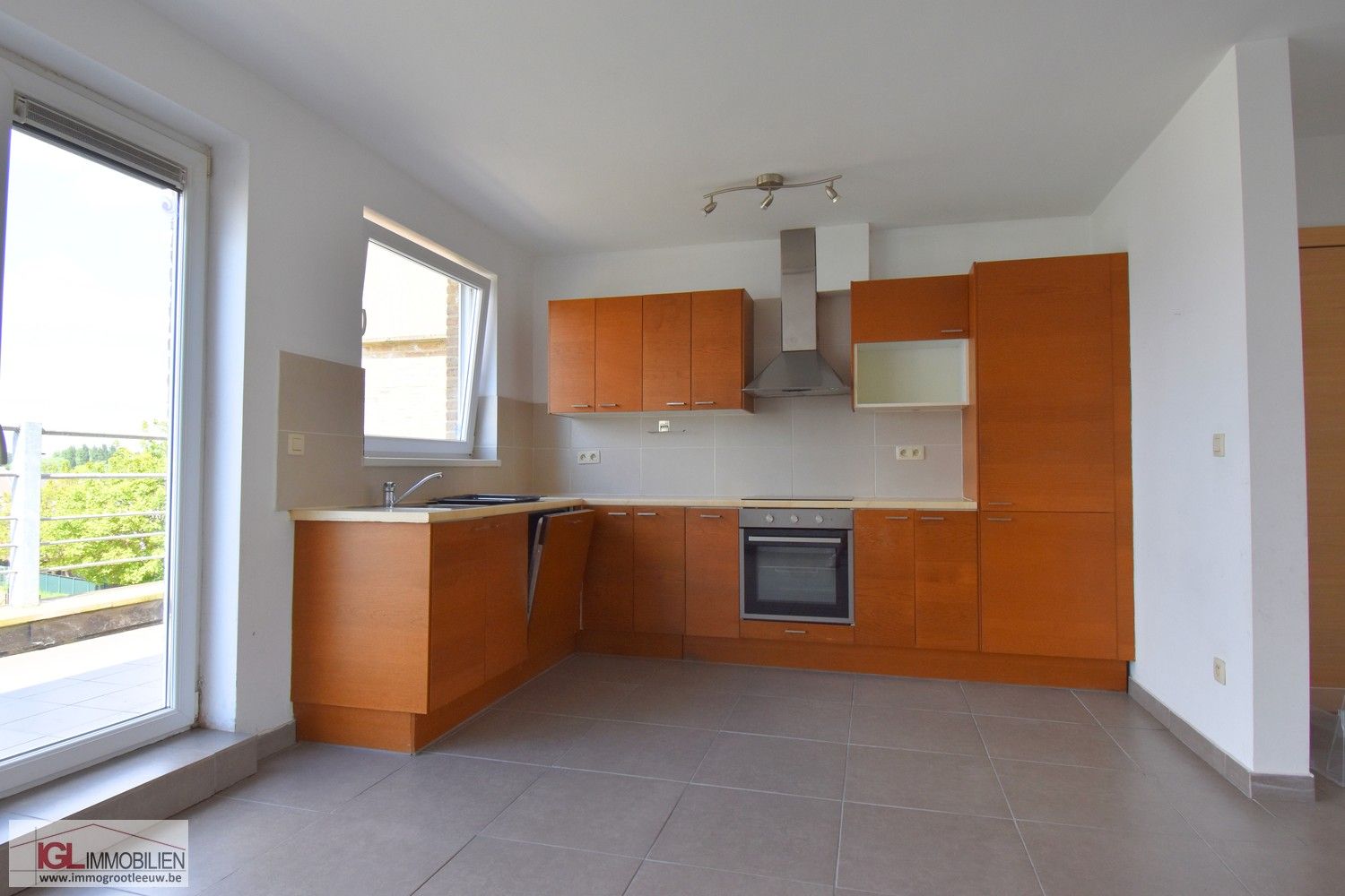 2-kamer duplex appartement met bureau te Sint-Pieters-Leeuw! foto 7
