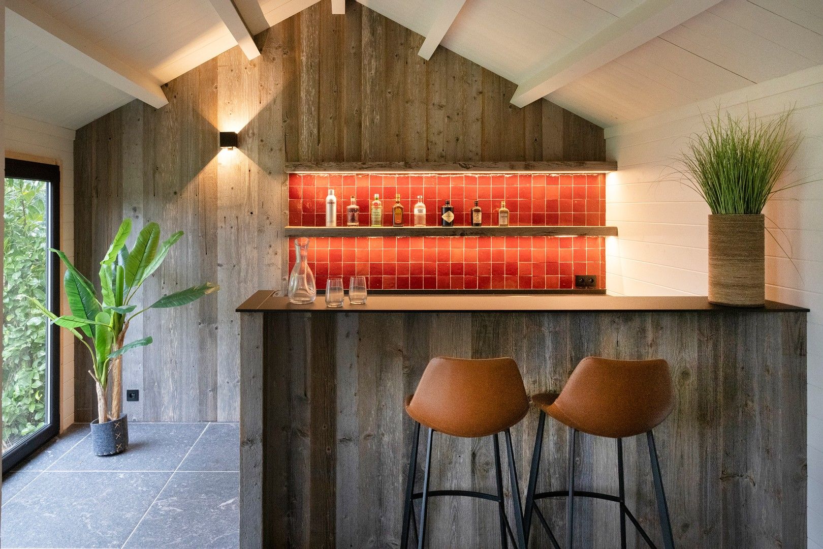 Topgelegen villa met mogelijke praktijkruimte nabij de Leie. foto 8