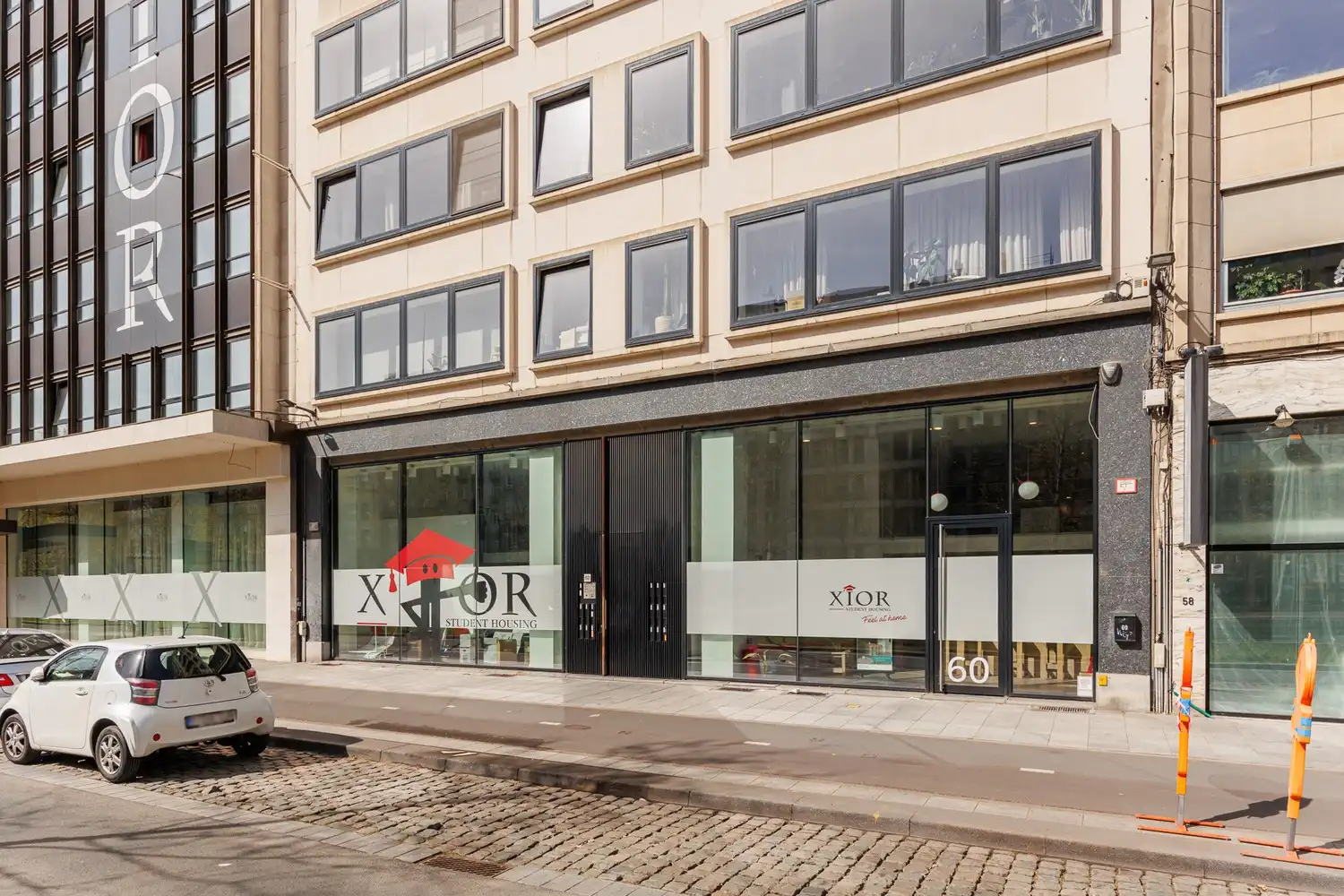 Zeer ruim handelspand van 341 m² in hartje Antwerpen! foto {{pictureIndex}}