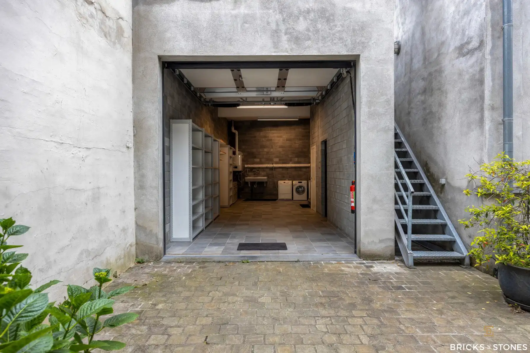 Instapklaar bedrijfsgebouw in centrum stad foto 5
