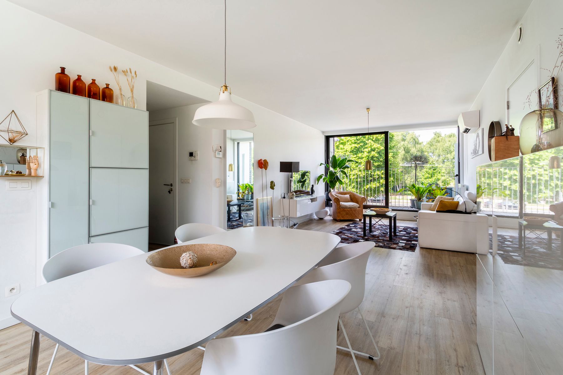 Lichtrijk appartement met zuidterras op Linkeroever foto 13